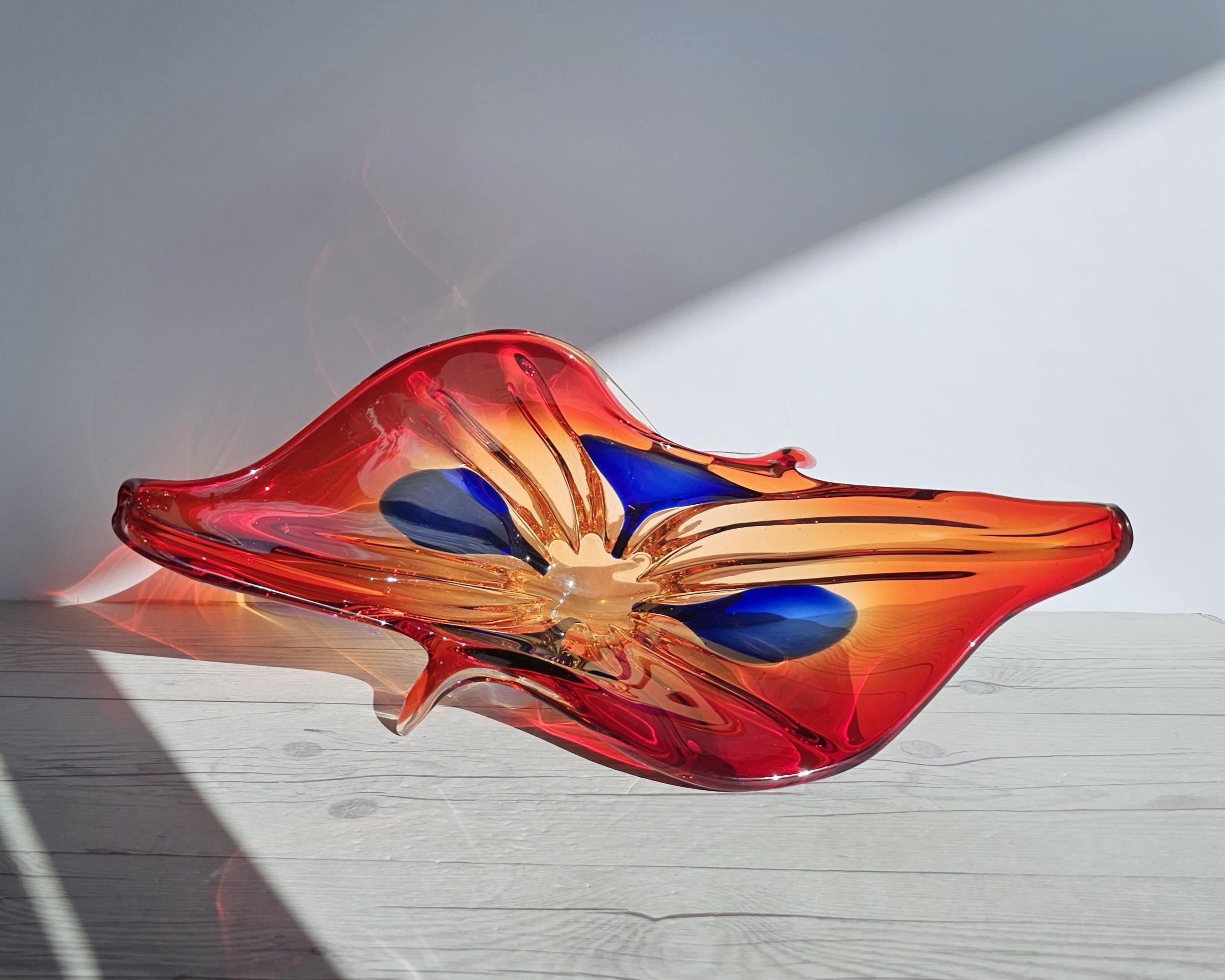 19th Century Murano, Scarlet Candy, Amber and Midnight Blue Palette, Splash Bowl Centrepiece
