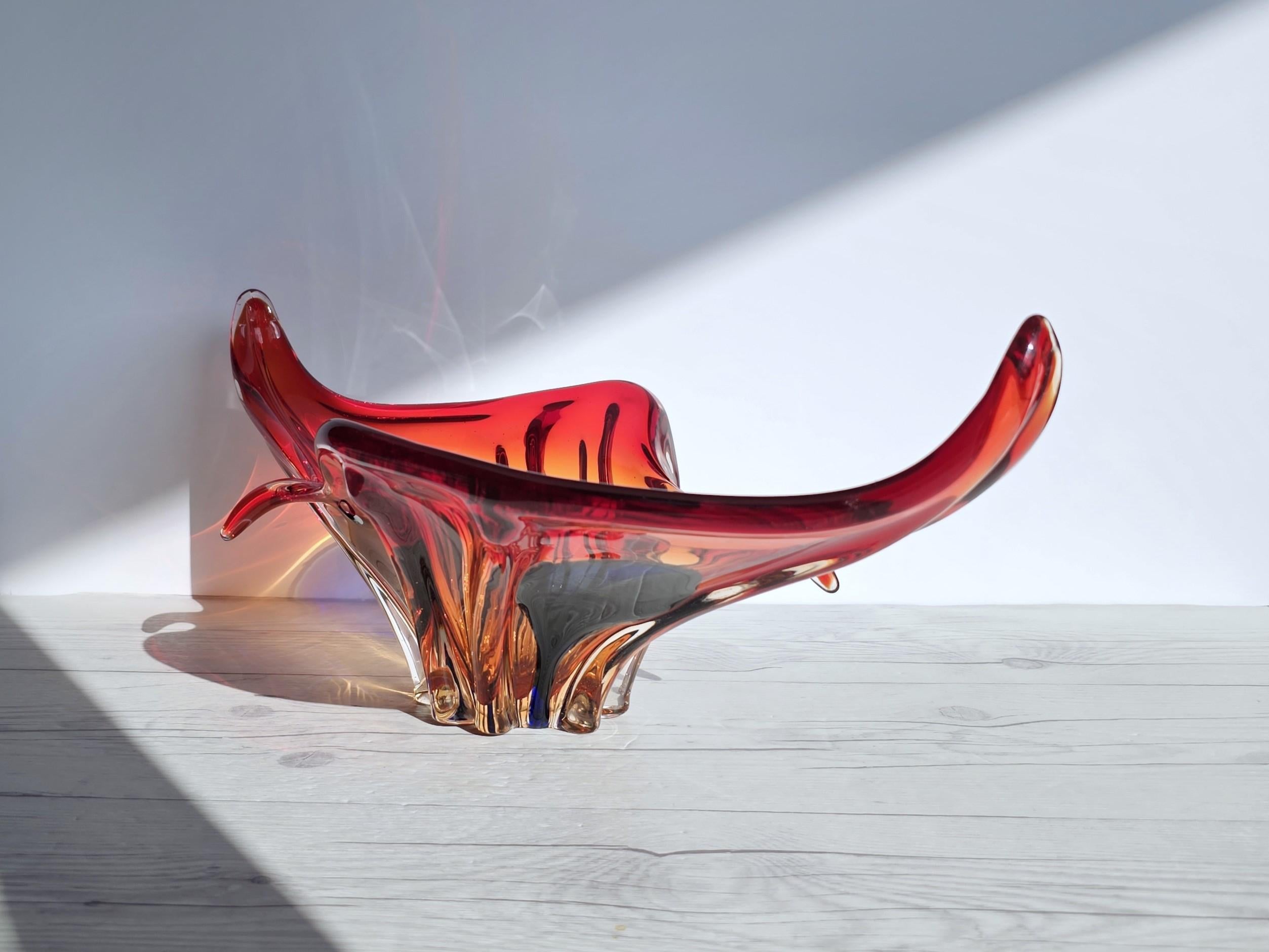Art Glass Murano, Scarlet Candy, Amber and Midnight Blue Palette, Splash Bowl Centrepiece