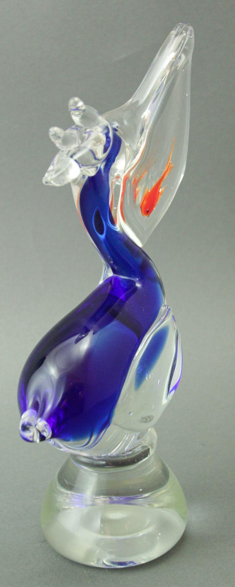 Post-Modern Murano Sculpture Hand Blown Glass Pelican with Goldfish Italian Design 1960s