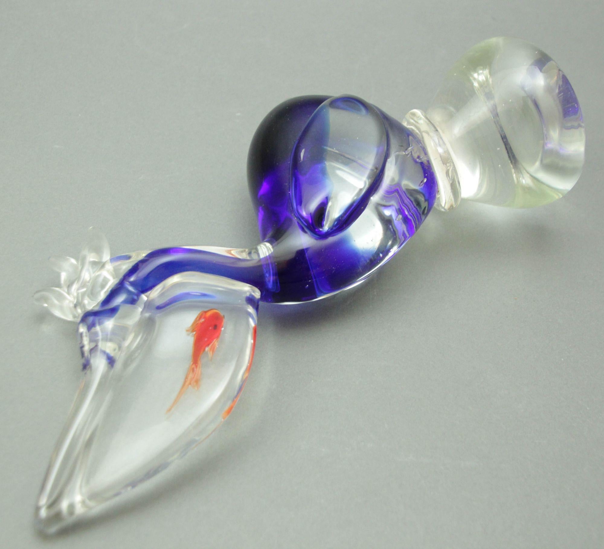 Murano Sculpture Hand Blown Glass Pelican with Goldfish Italian Design 1960s 1