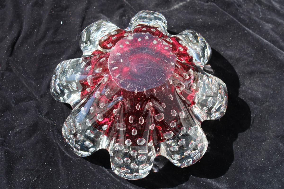 Murano Seguso Bowl Air Bubbles Inside Red Trasparent Glass Italian Design In Good Condition For Sale In Palermo, Sicily