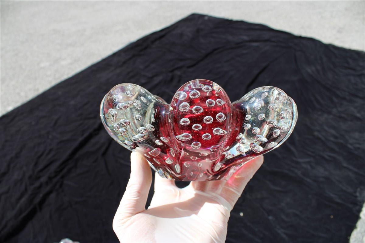 Schale aus Murano-Seguso-Muranoglas mit Luftblasen im Inneren aus rotem, verdrahtetem Glas, Italienisches Design (Mitte des 20. Jahrhunderts) im Angebot