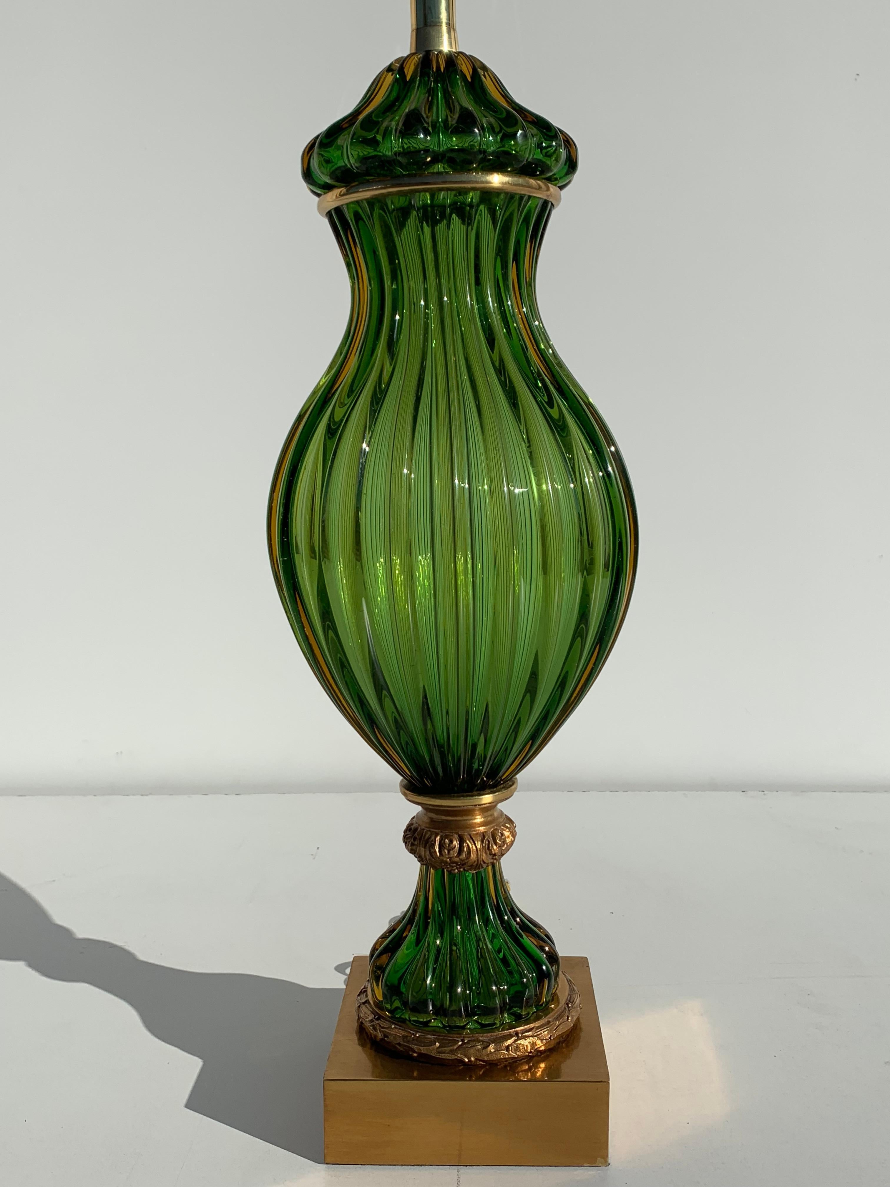 Paar Lampen aus grünem Muranoglas von Seguso für Marbro (Mitte des 20. Jahrhunderts)