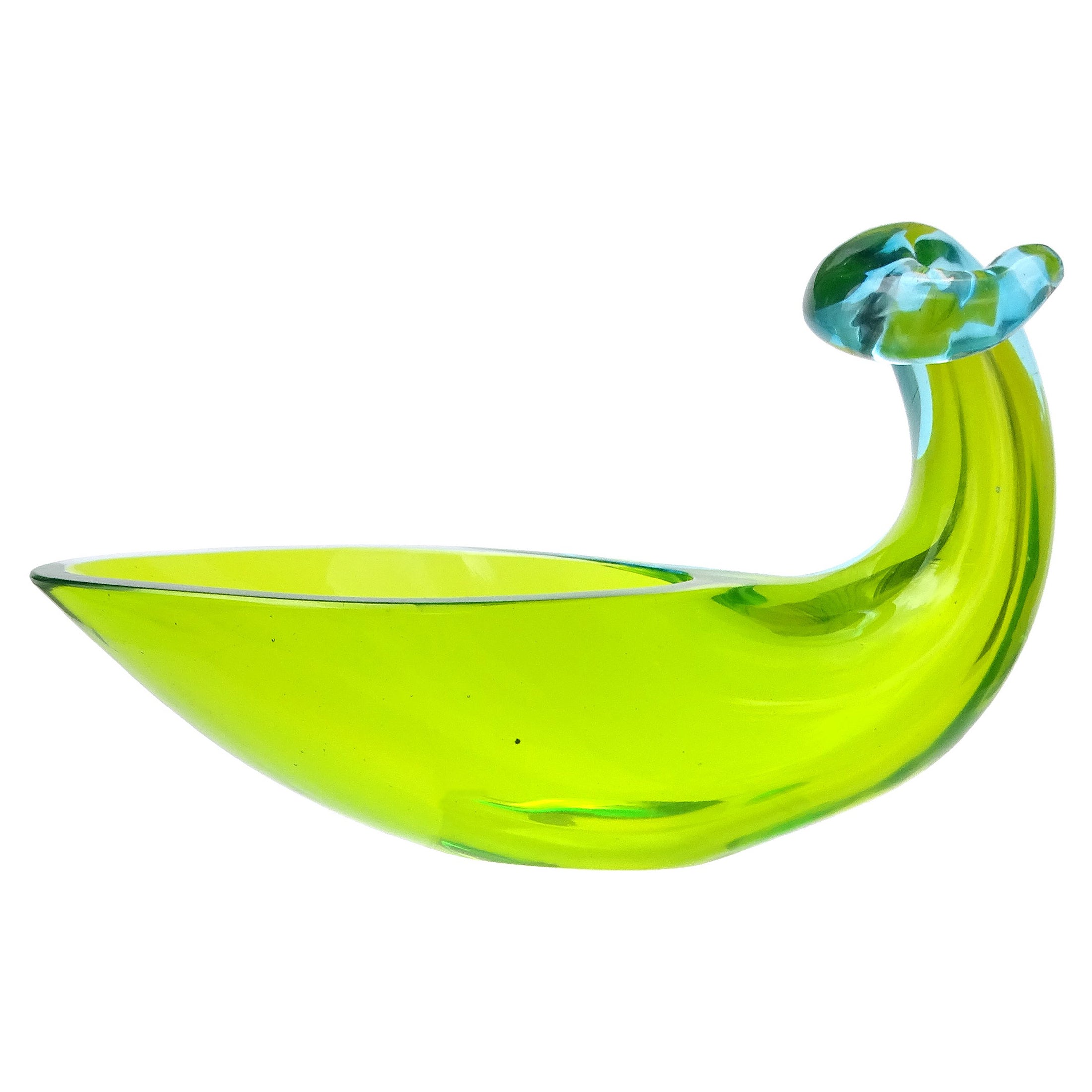 Murano Seguso Sommerso Green Ciotola in vetro artistico italiano Cornucopia Horn Of Plenty in vendita