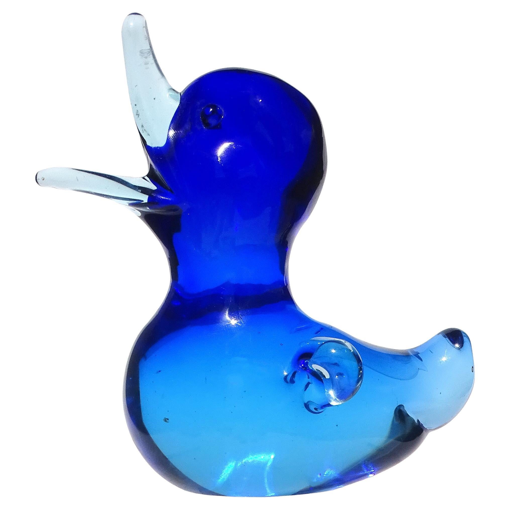 Murano Seguso Vintage Sommerso Blue Art Glass Baby Bird Figure Sculpture in vendita