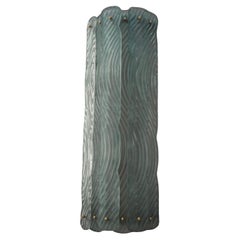 Semicírculo de Murano Fontana Arte Lámpara de pared y apliques de cristal de color verde, 2020 Semicírculo de Murano Fontana Arte Lámpara de pared y apliques de cristal de color verde, 2020