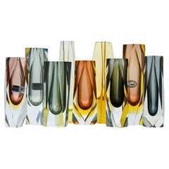 Murano, Juego de 9 jarrones facetados de Murano Glass Sommerso, Mandruzzato, Italia, 1970