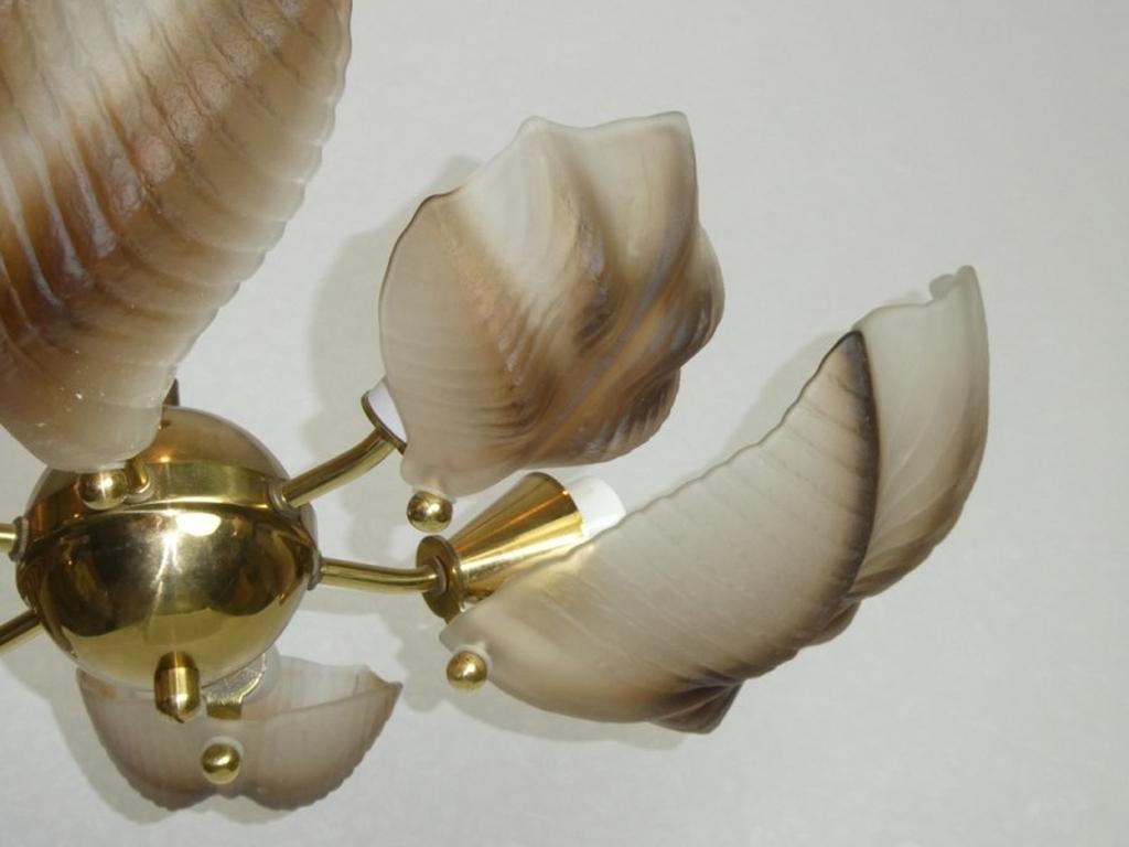 Mid-Century Modern Murano Shell Chandelier For Sale