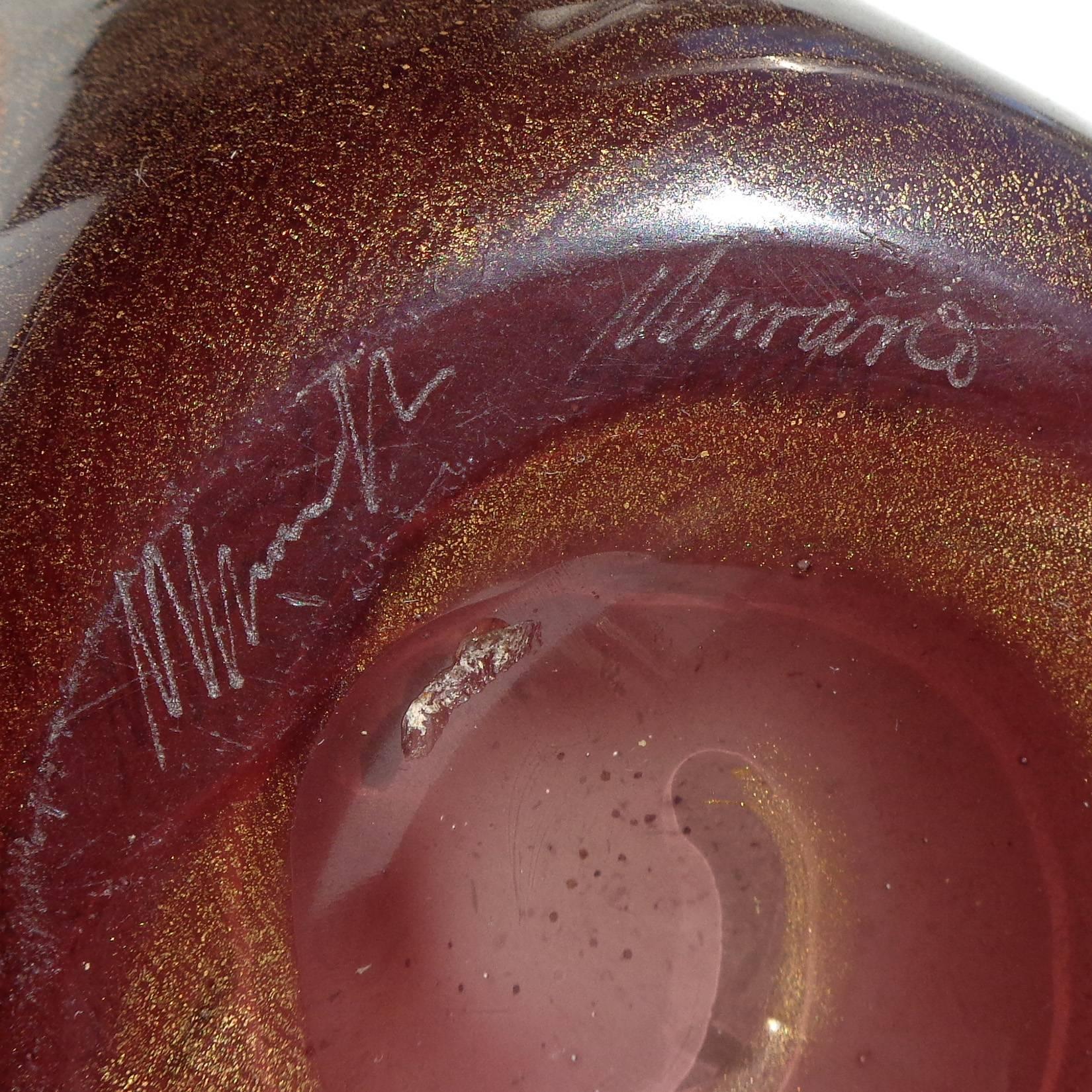 Italienische Fazzoletto-Blumenvase aus Murano-Kunstglas, signiert mit Goldflecken, Schwarz-Weiß im Zustand „Gut“ im Angebot in Kissimmee, FL