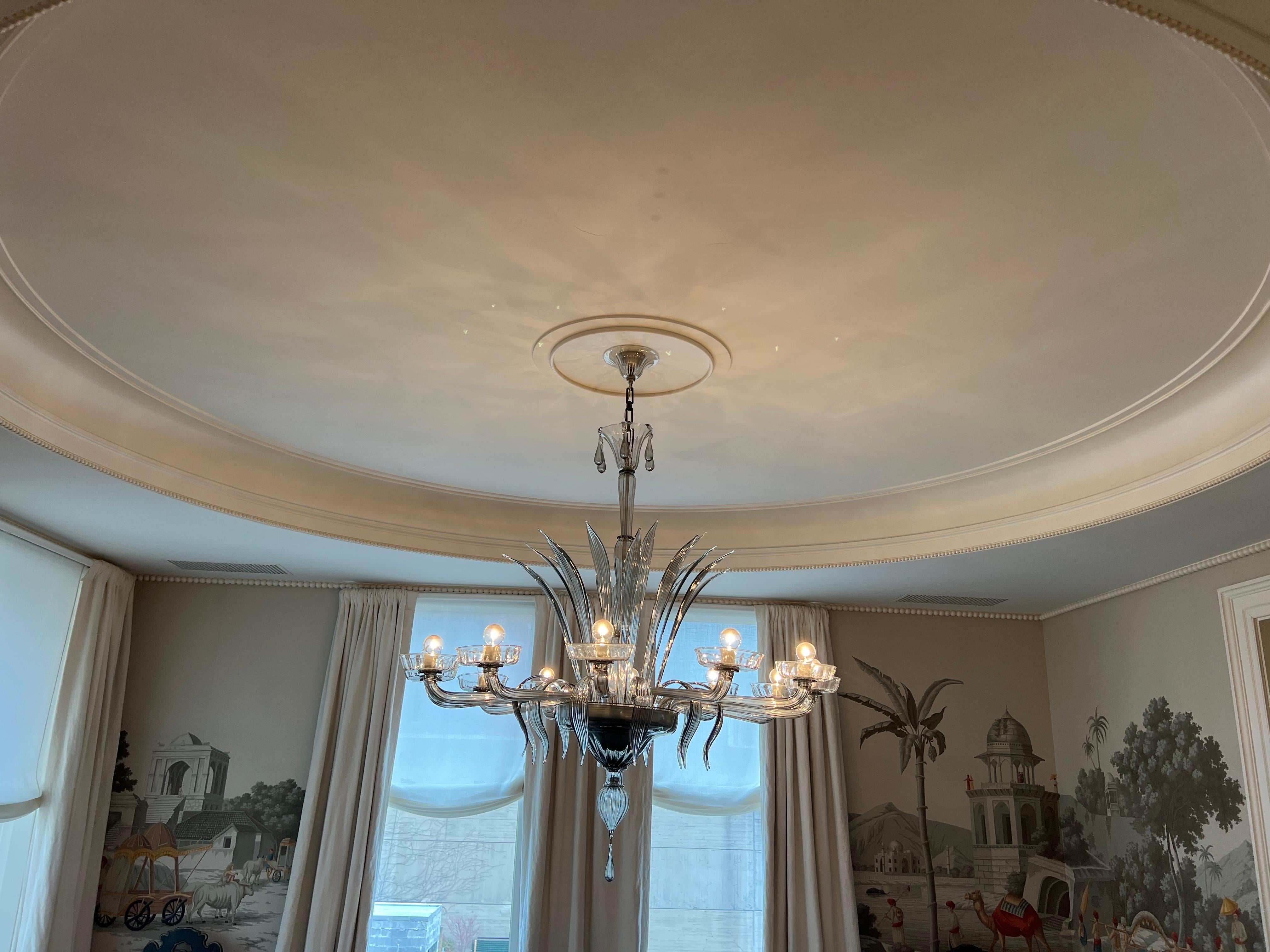 Lampadario in vetro color fumo di Murano a dodici luci In condizioni buone in vendita a Southampton, NY
