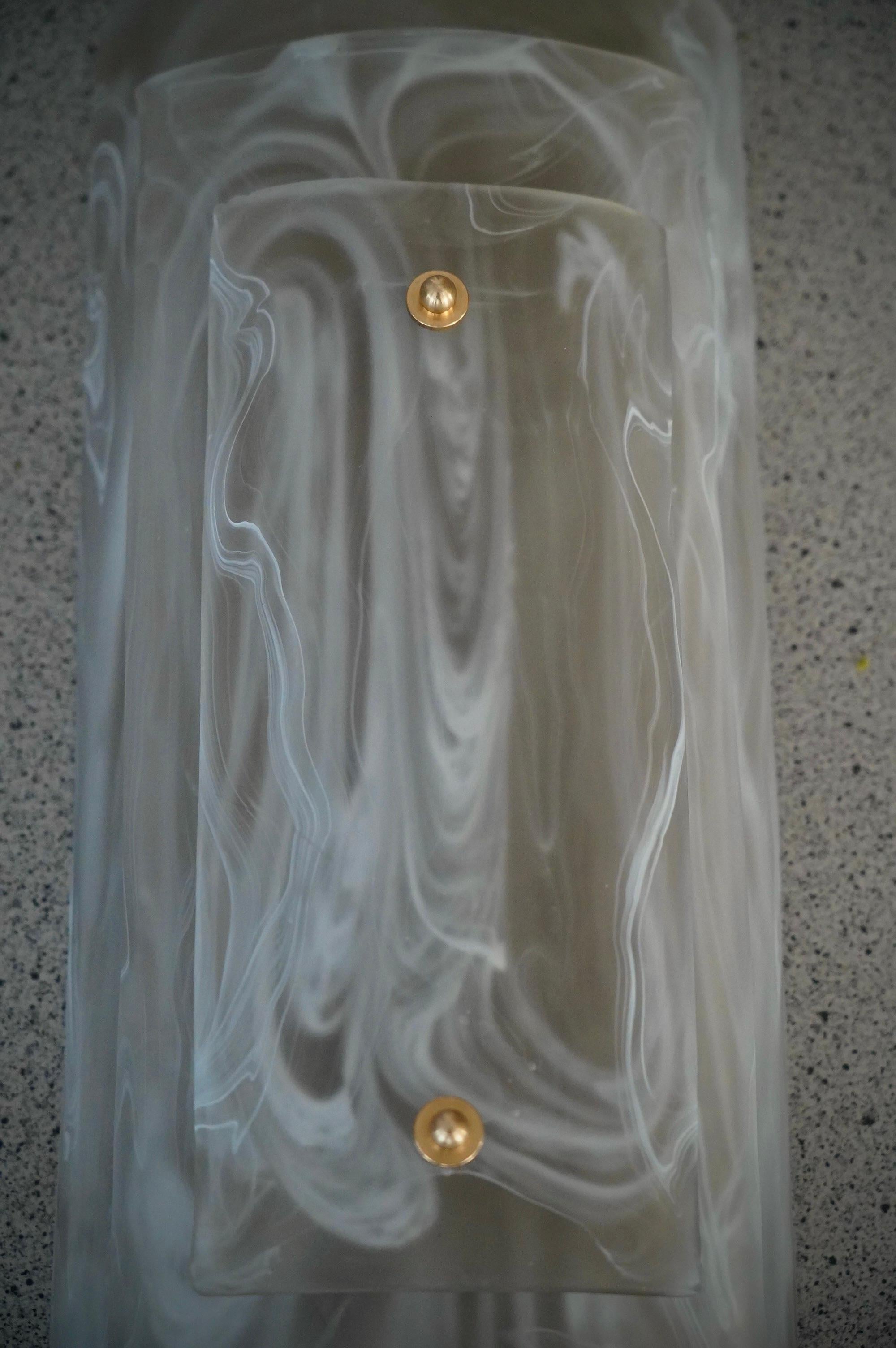 Aplique y Lámpara de Pared de Murano en Vidrio Artístico Ahumado y Blanco de Mediano Siglo, 2020 en Bueno estado para la venta en Rome, IT