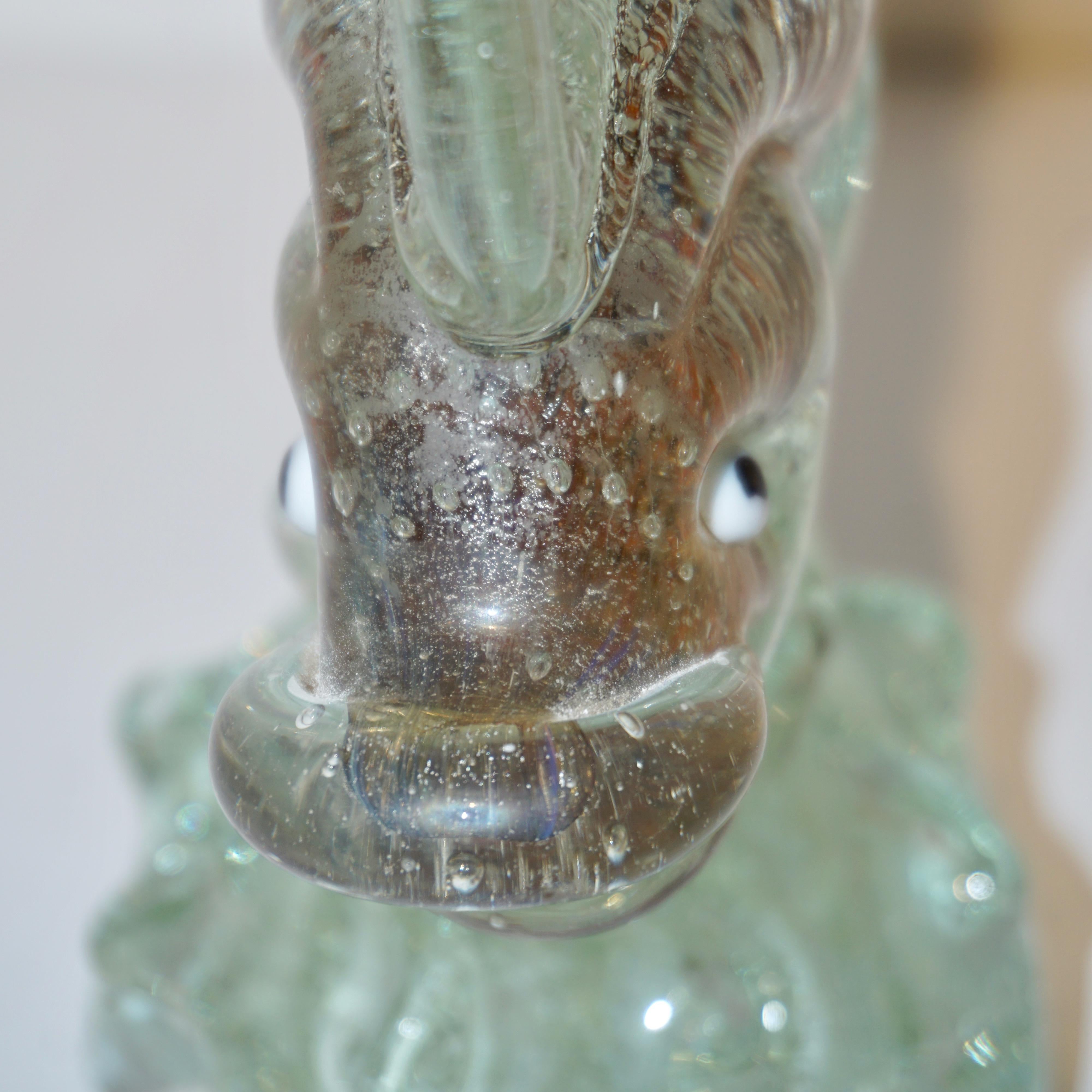 Fisch Skulptur aus Muranoglas, Sommerso-Glas und Bernstein mit Silberflecken  im Angebot 8