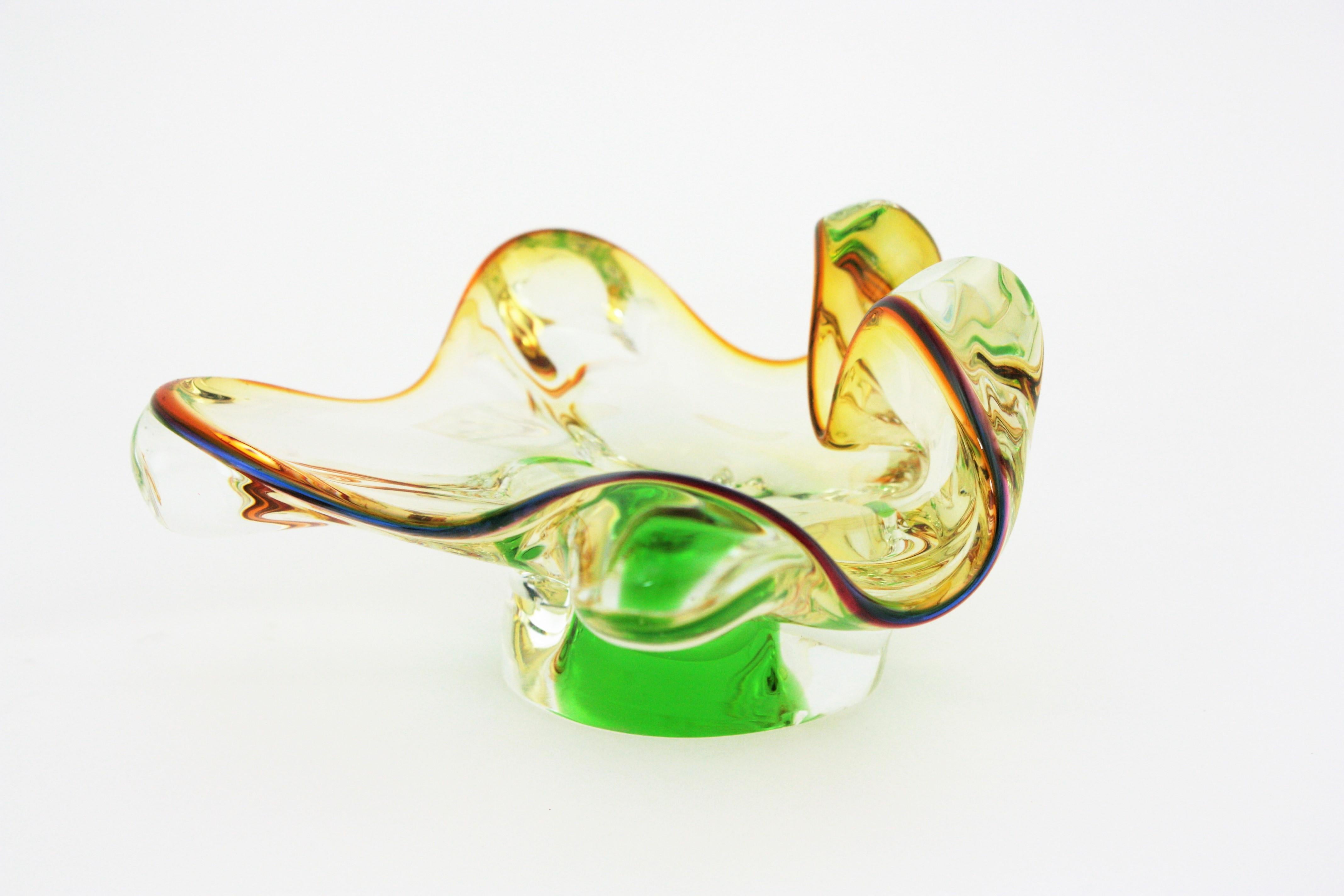 Schale aus organischem Seguso Murano Sommerso-Glas in Bernsteinbraun und Grün im Angebot 6