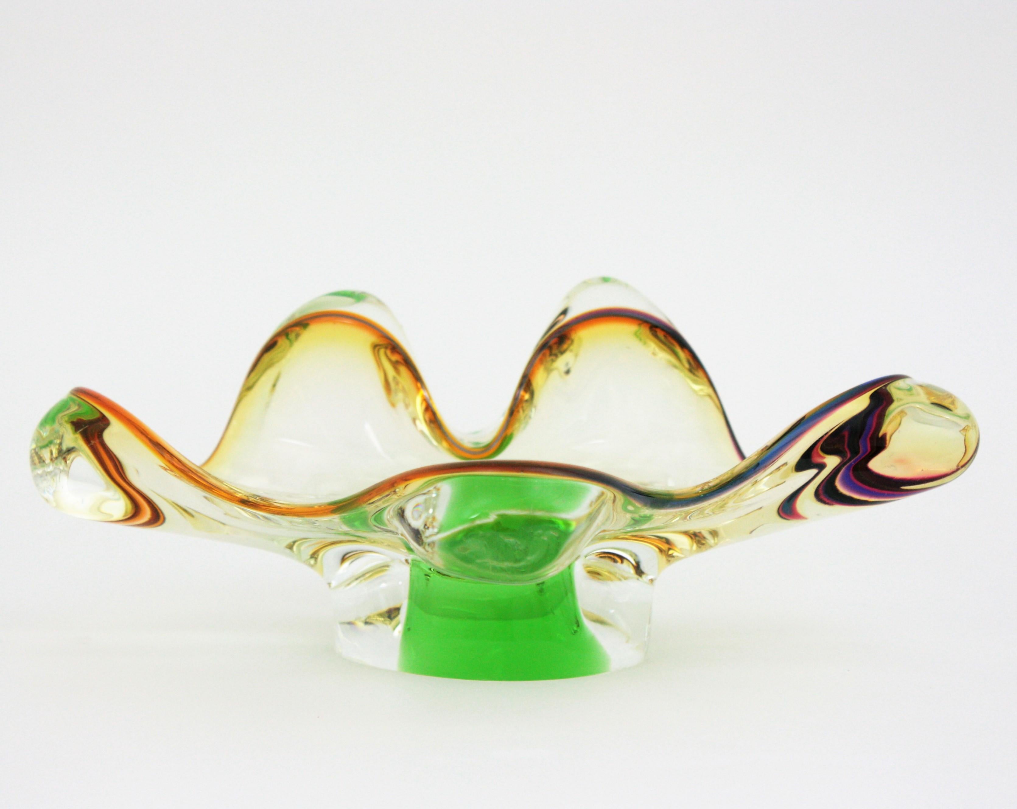 Schale aus organischem Seguso Murano Sommerso-Glas in Bernsteinbraun und Grün im Zustand „Hervorragend“ im Angebot in Barcelona, ES