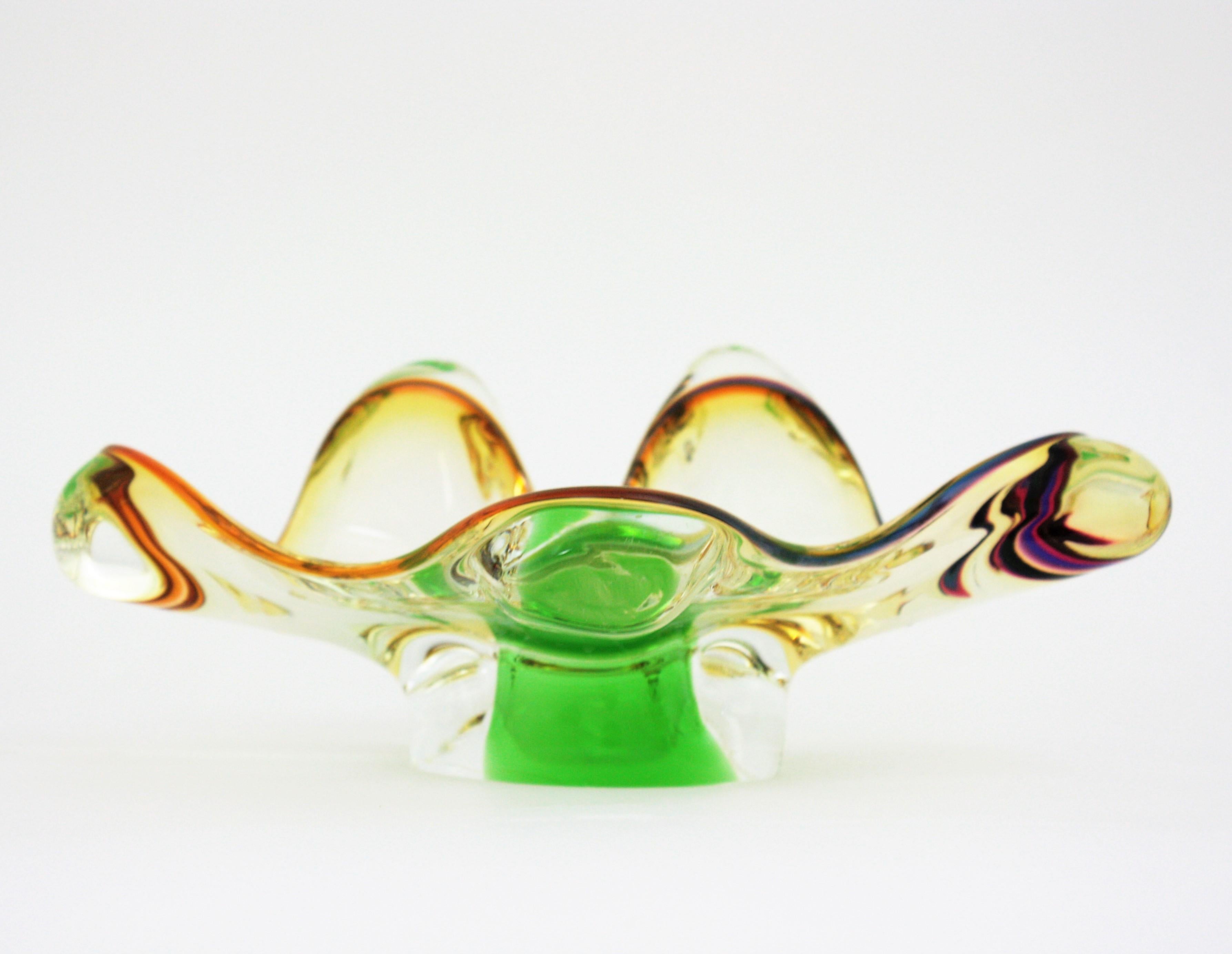 Seguso Murano Sommerso Amber Clear Green Organic Art Glass Bowl For Sale 1