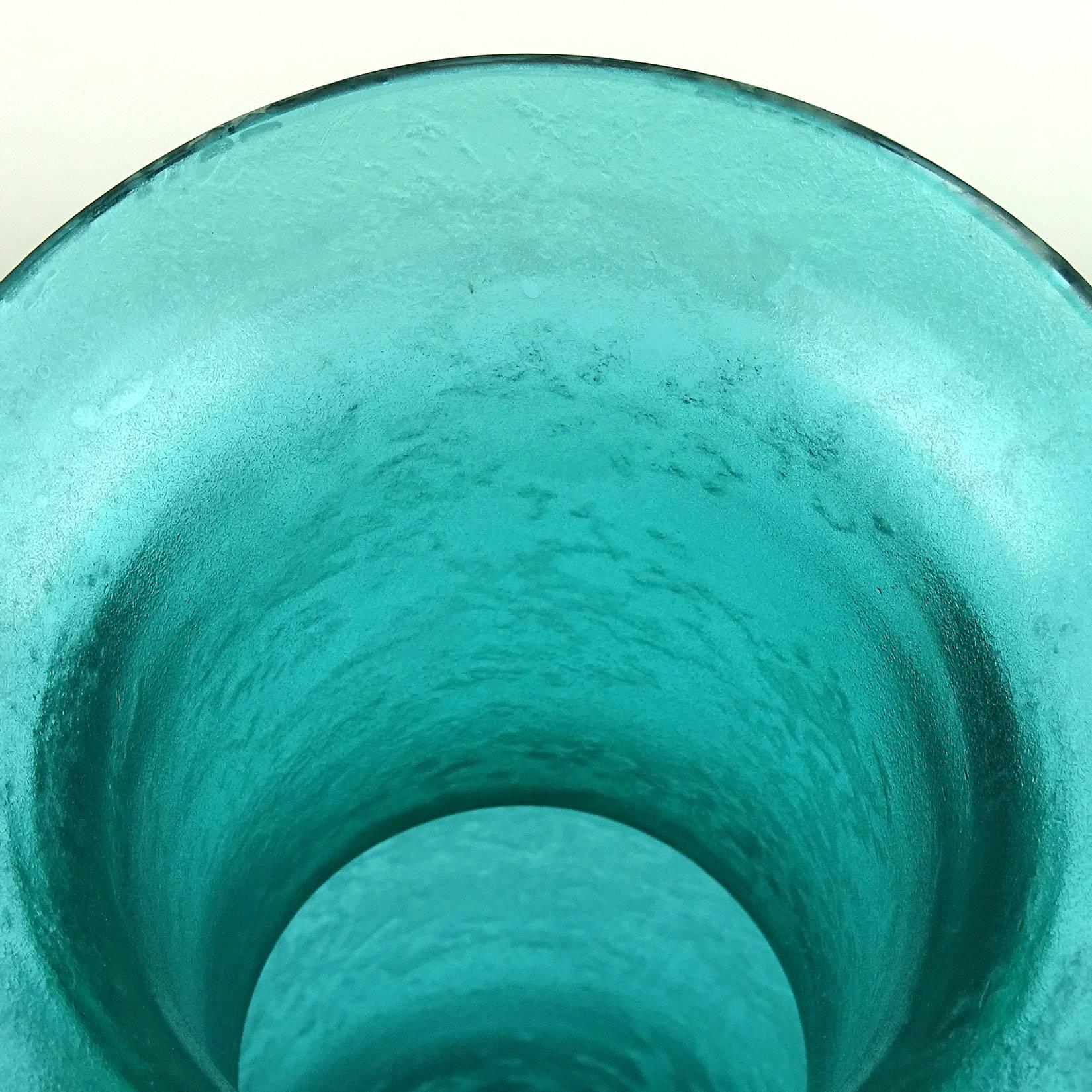 Hand-Crafted Murano Sommerso Aqua Green Corroso Texture Italian Art Glass Flower Vase For Sale
