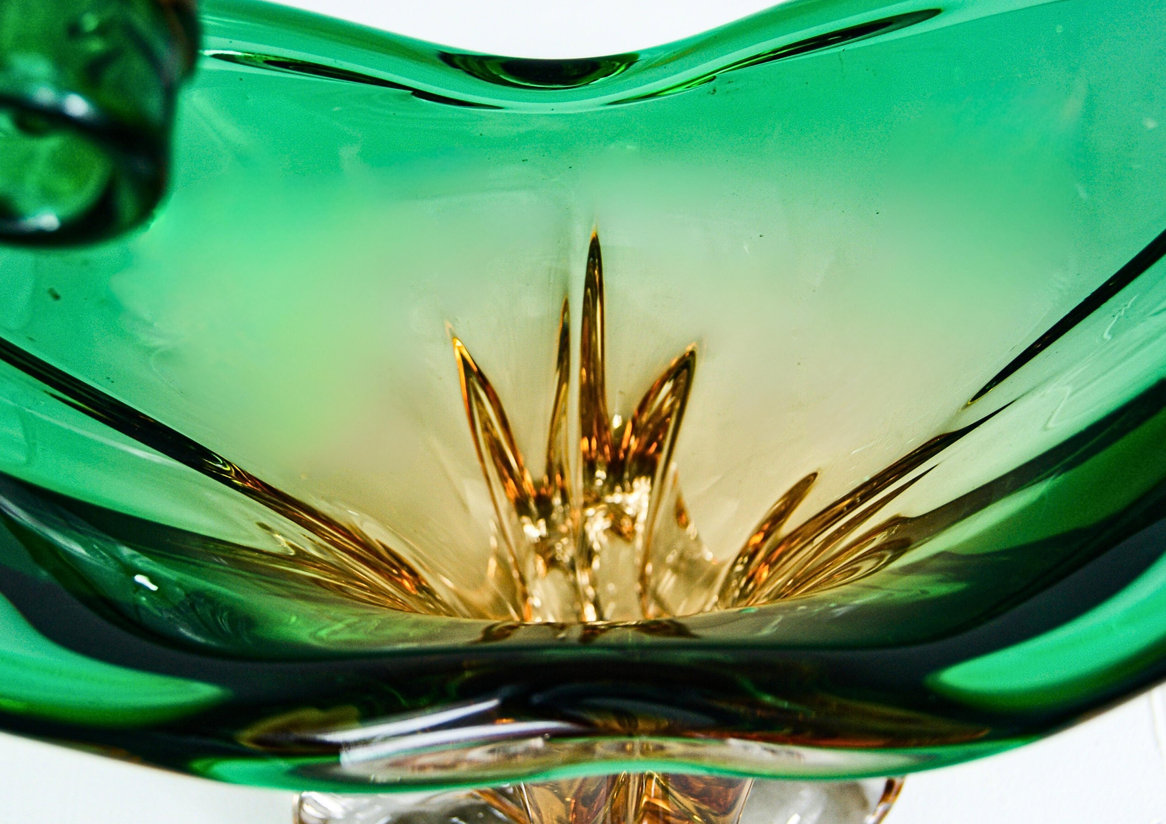 Murano Sommerso Glass Amber Green Large Bowl & Vase Sculptures Cristallo Venezia For Sale 2