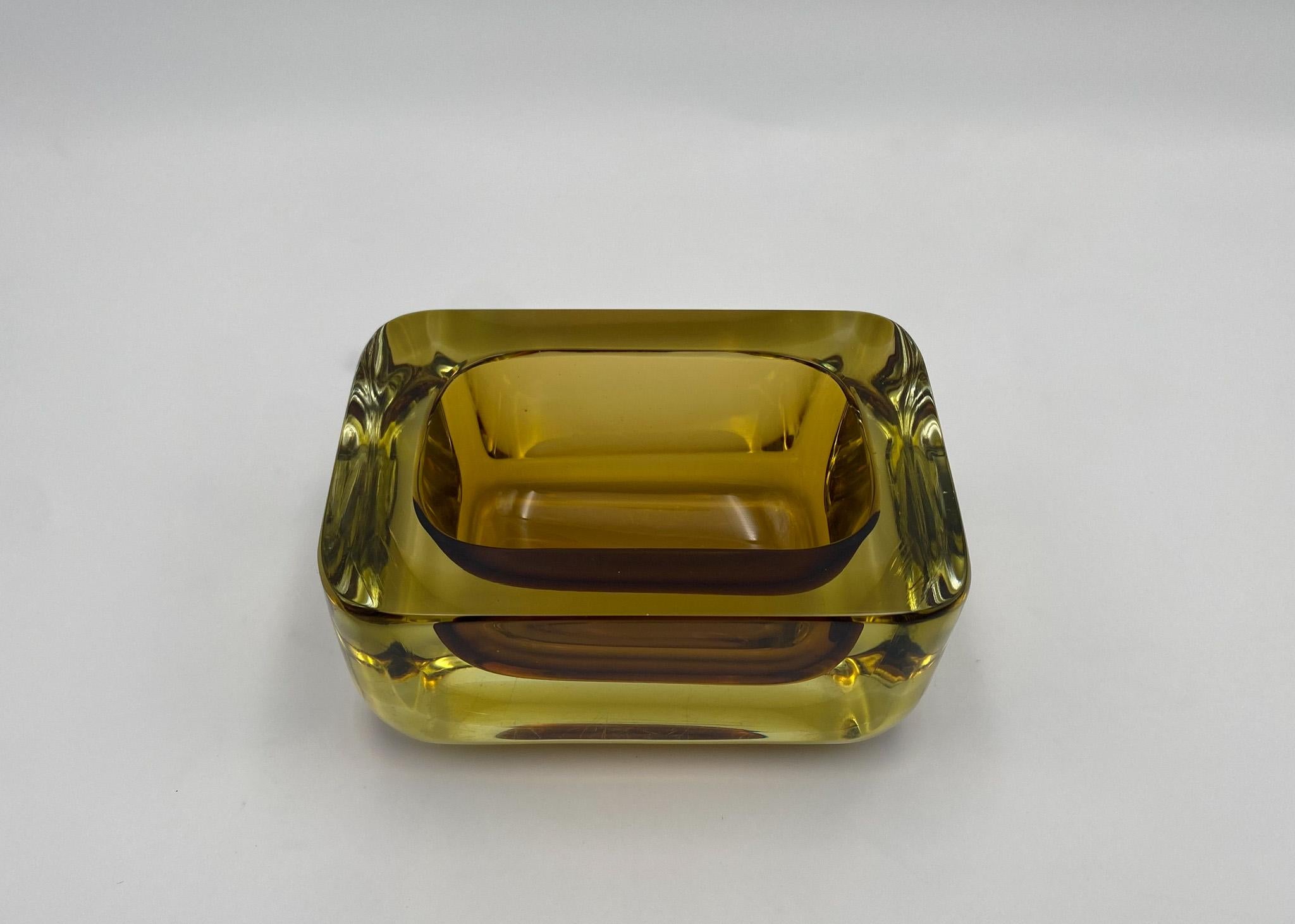 Murano Sommerso Glass Block Bowl / Vide Poche, Italy, 1970's  For Sale 2