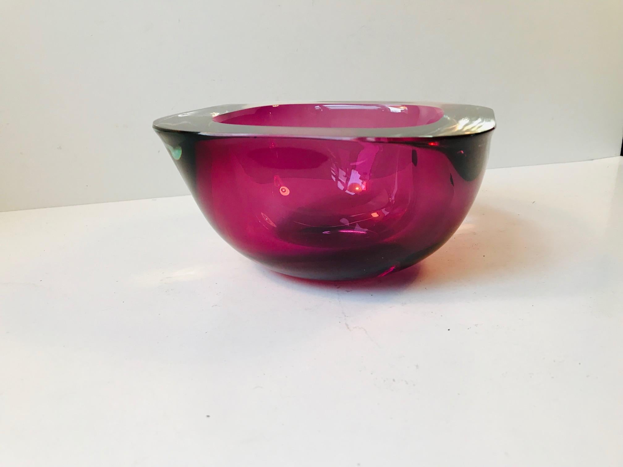 Italian Murano Sommerso Glass Bowl by Flavio Poli, 1960s