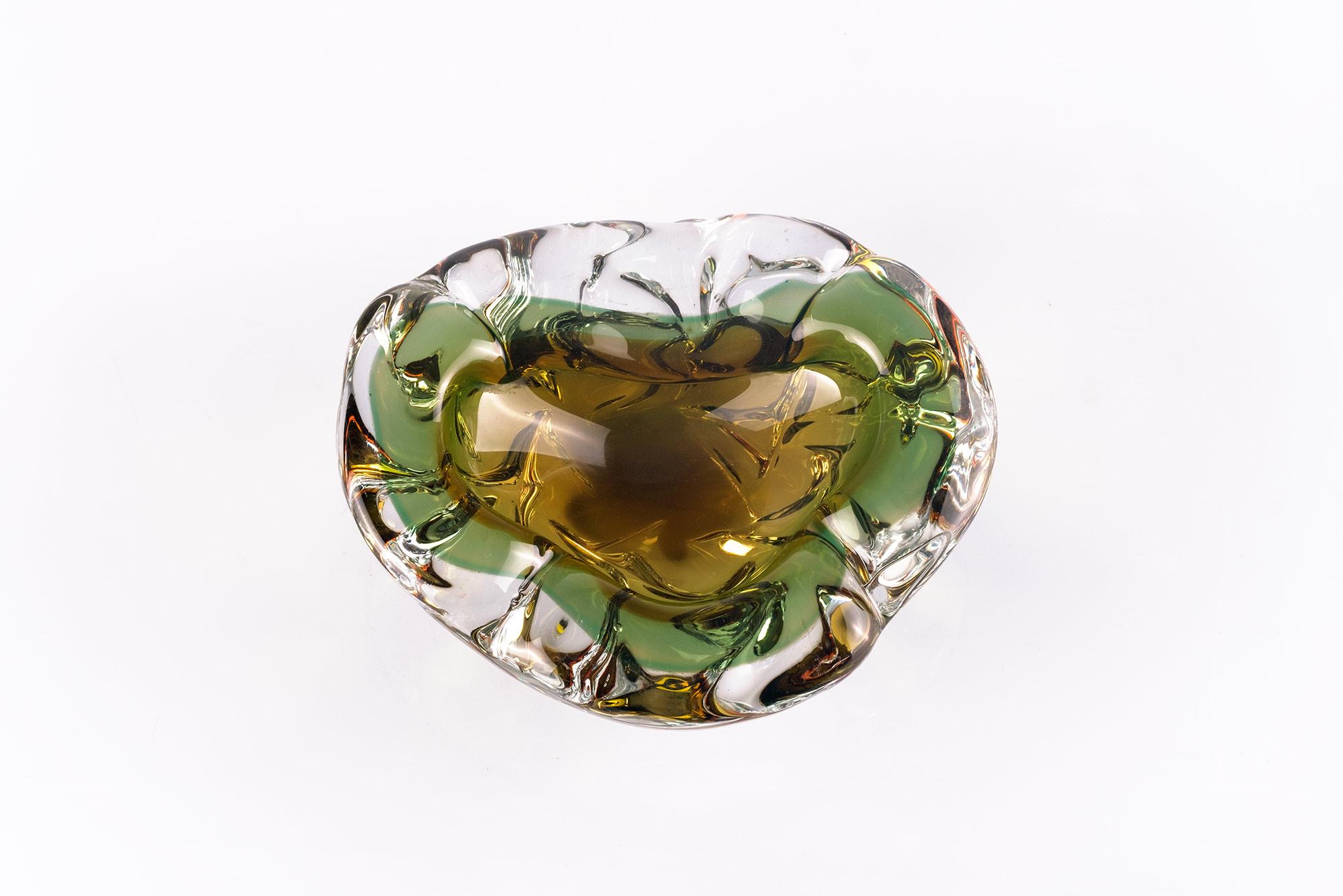 Splendid Sommerso Murano glass vide poche or bowl in fabulous colors.
 