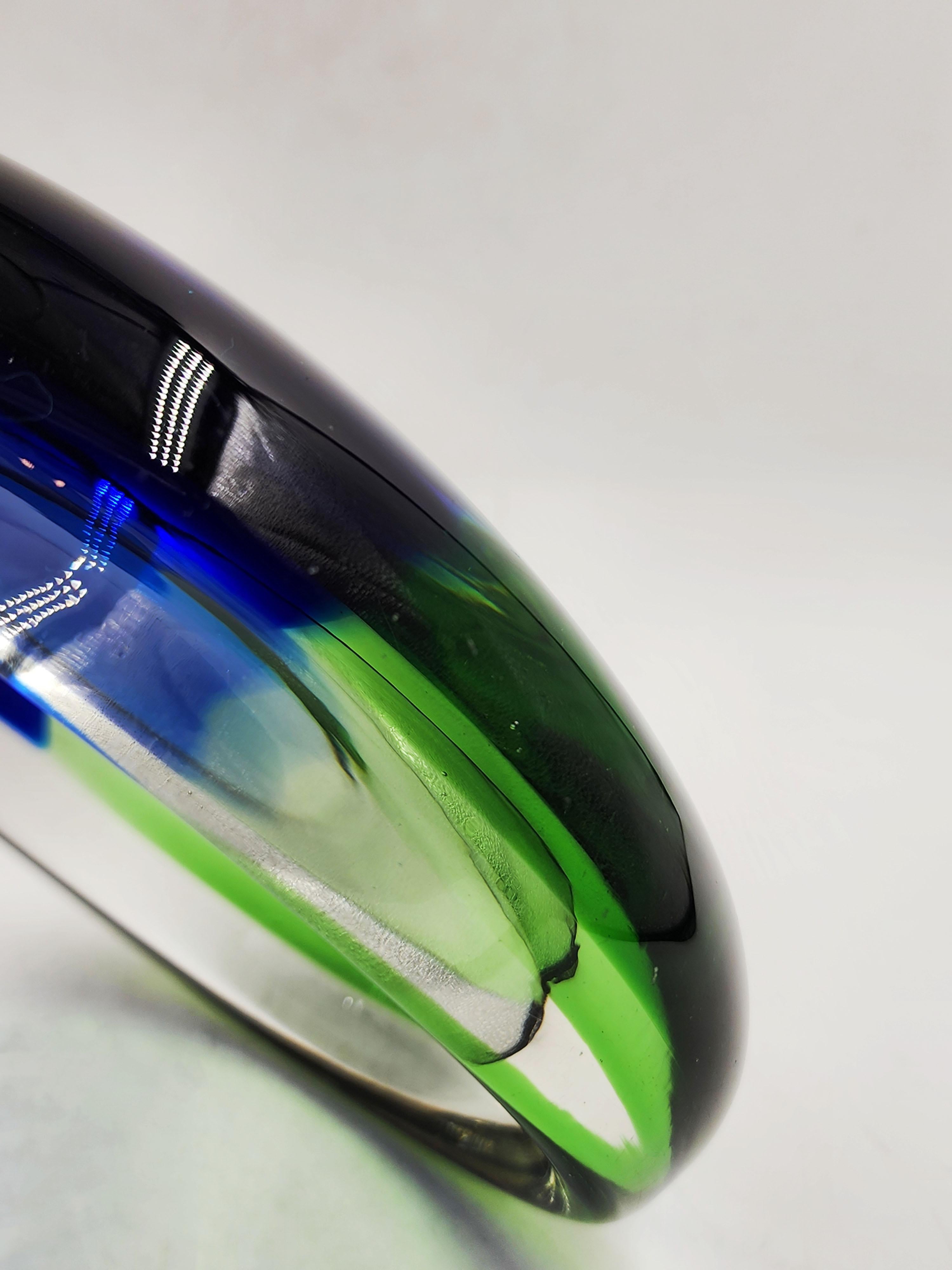 Post-Modern Murano Sommerso glass bowl by Venini from the 1960s For Sale
