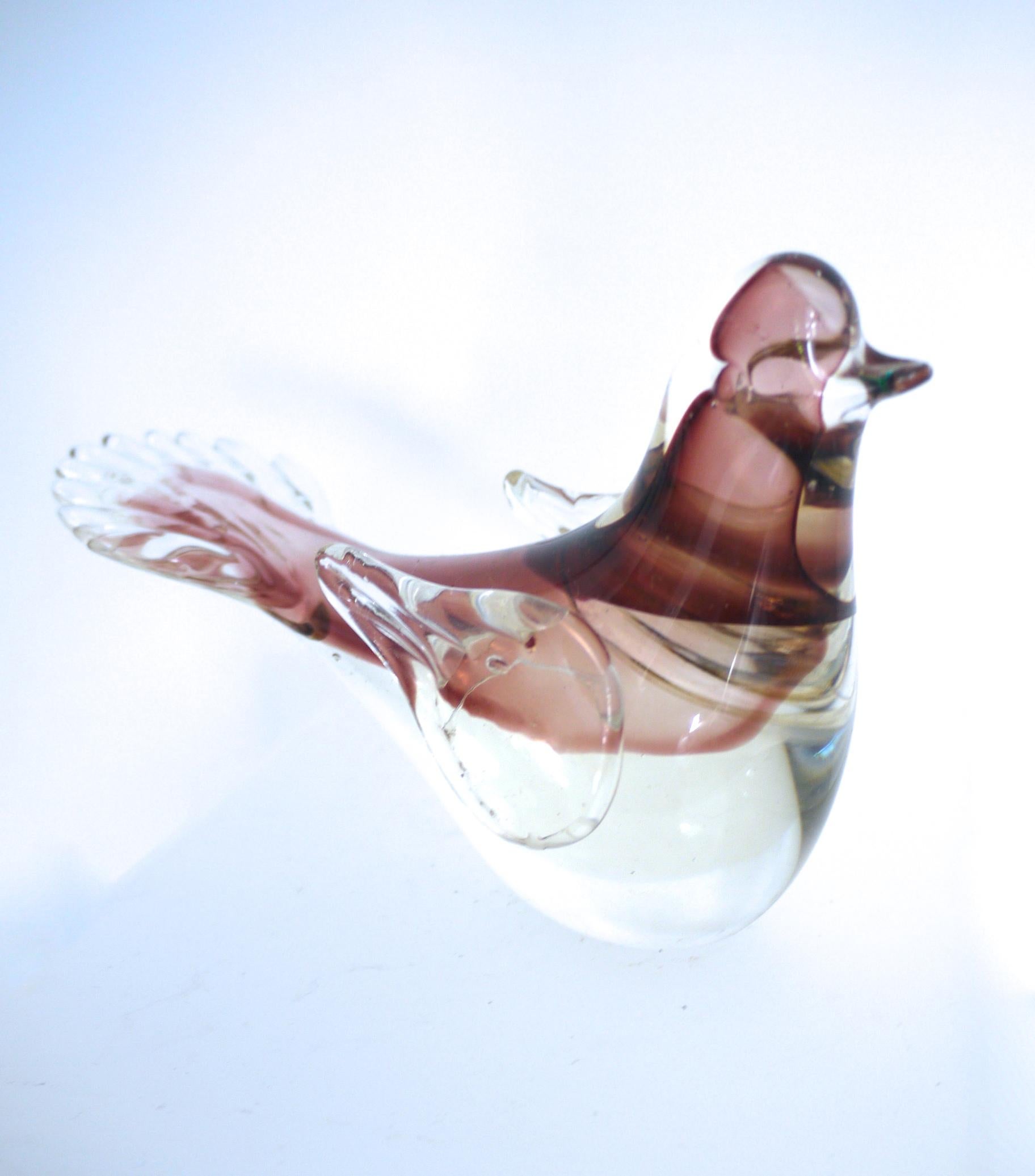 Art Deco Murano Sommerso Glass Dove with Pink and Beige Tones by AVeM, Mid-1950s For Sale