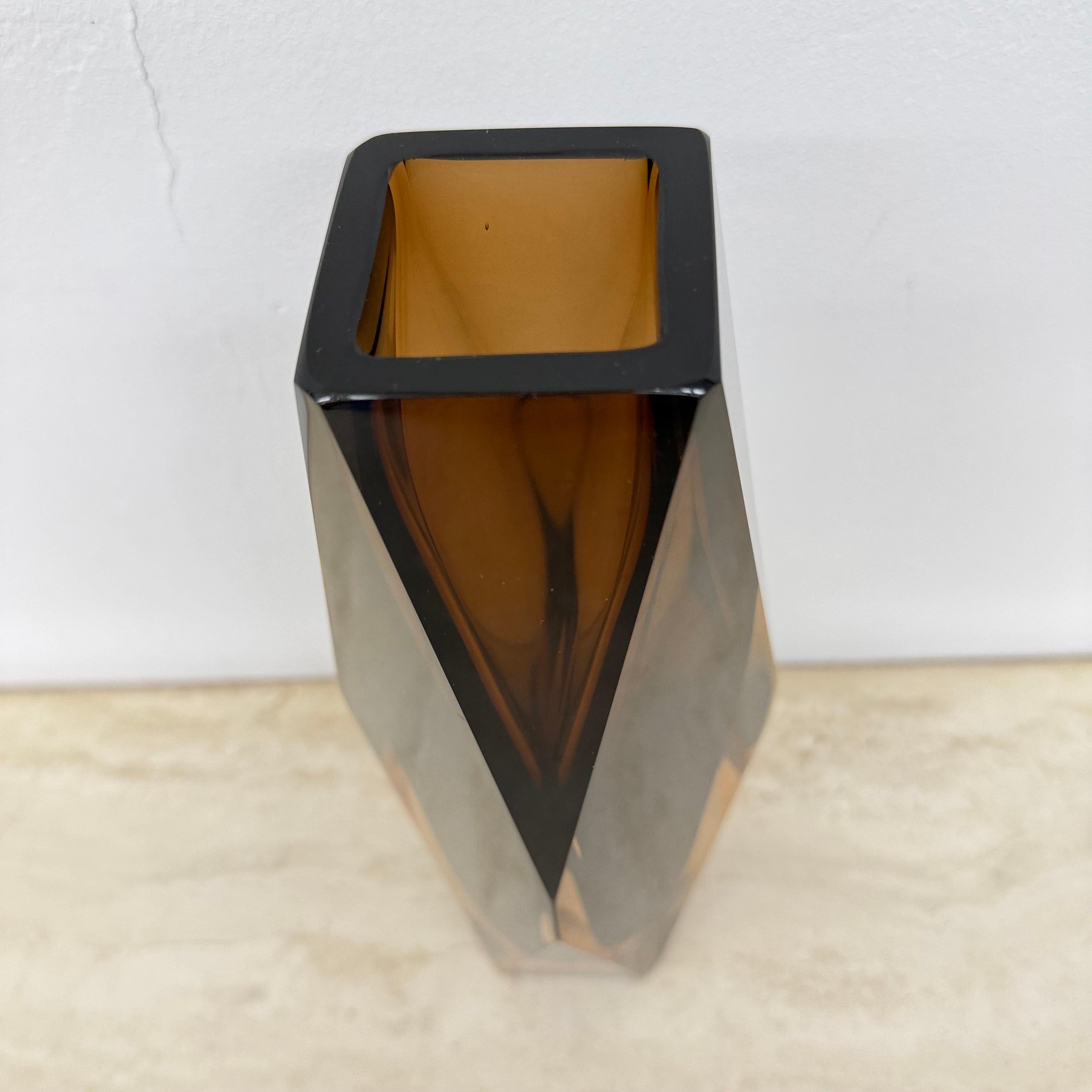 Murano sommerso glass faceted vase by Flavio Poli , 1970s For Sale 12
