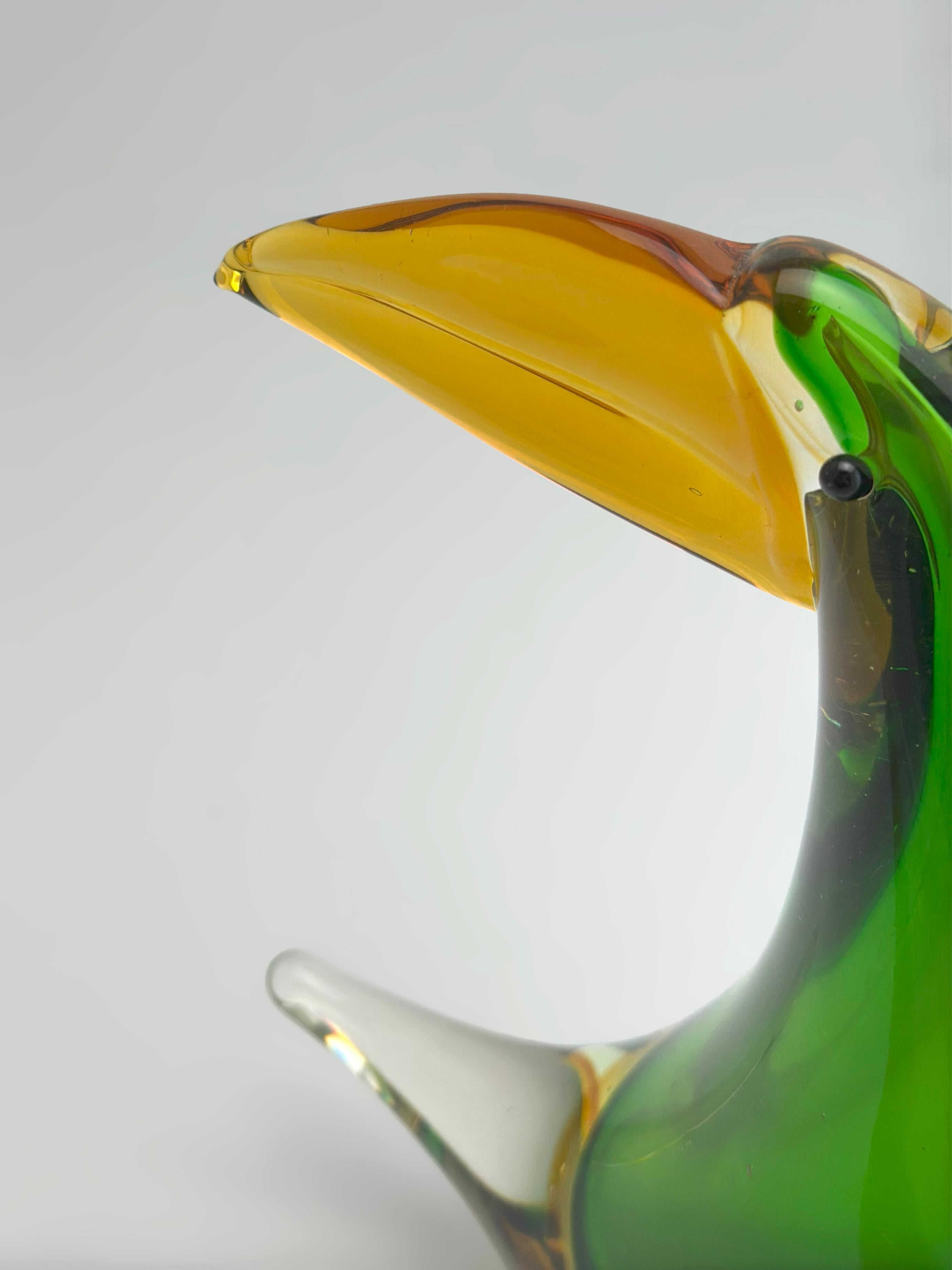 Murano Sommerso Glass Toucan Sculpture, circa 1960s For Sale 2