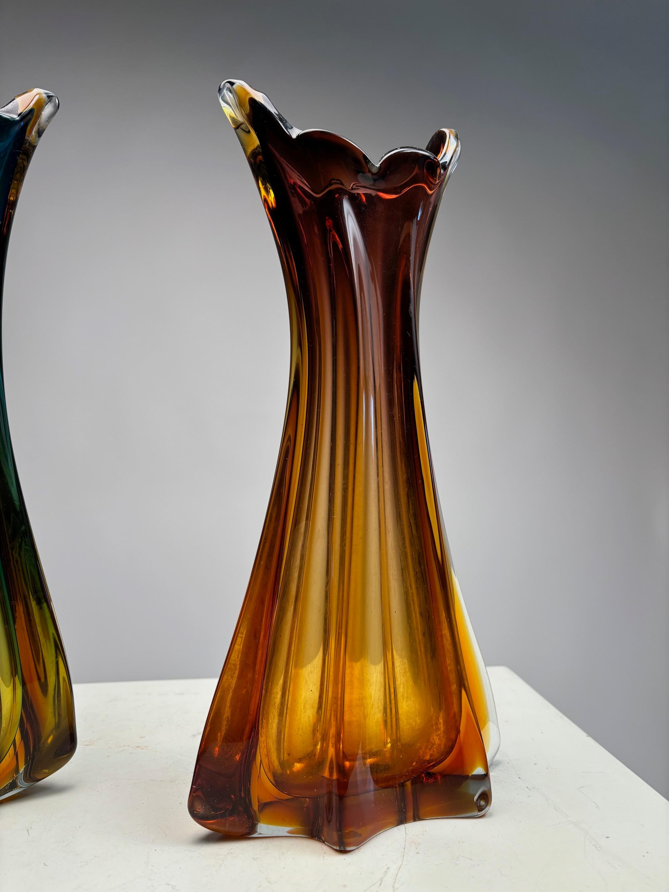 Fin du 20e siècle Murano Sommerso Glass Vase, Att to Seguso, Italy,  1970s en vente