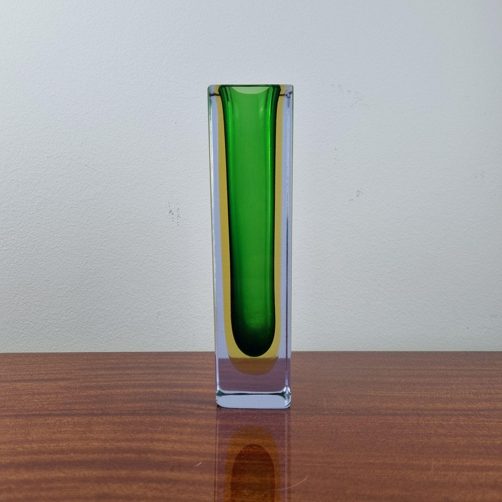 Vaso in vetro di Murano Sommerso di Flavio Poli per Alessandro Mandruzzato, Italia anni '70 in vendita 3