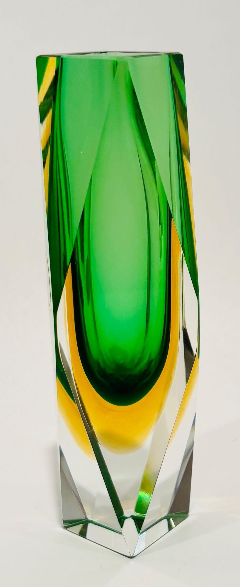 Murano Glass Sommerso Vase in Grün & Gelb von Flavio Poli für Mandruzzato im Angebot 5