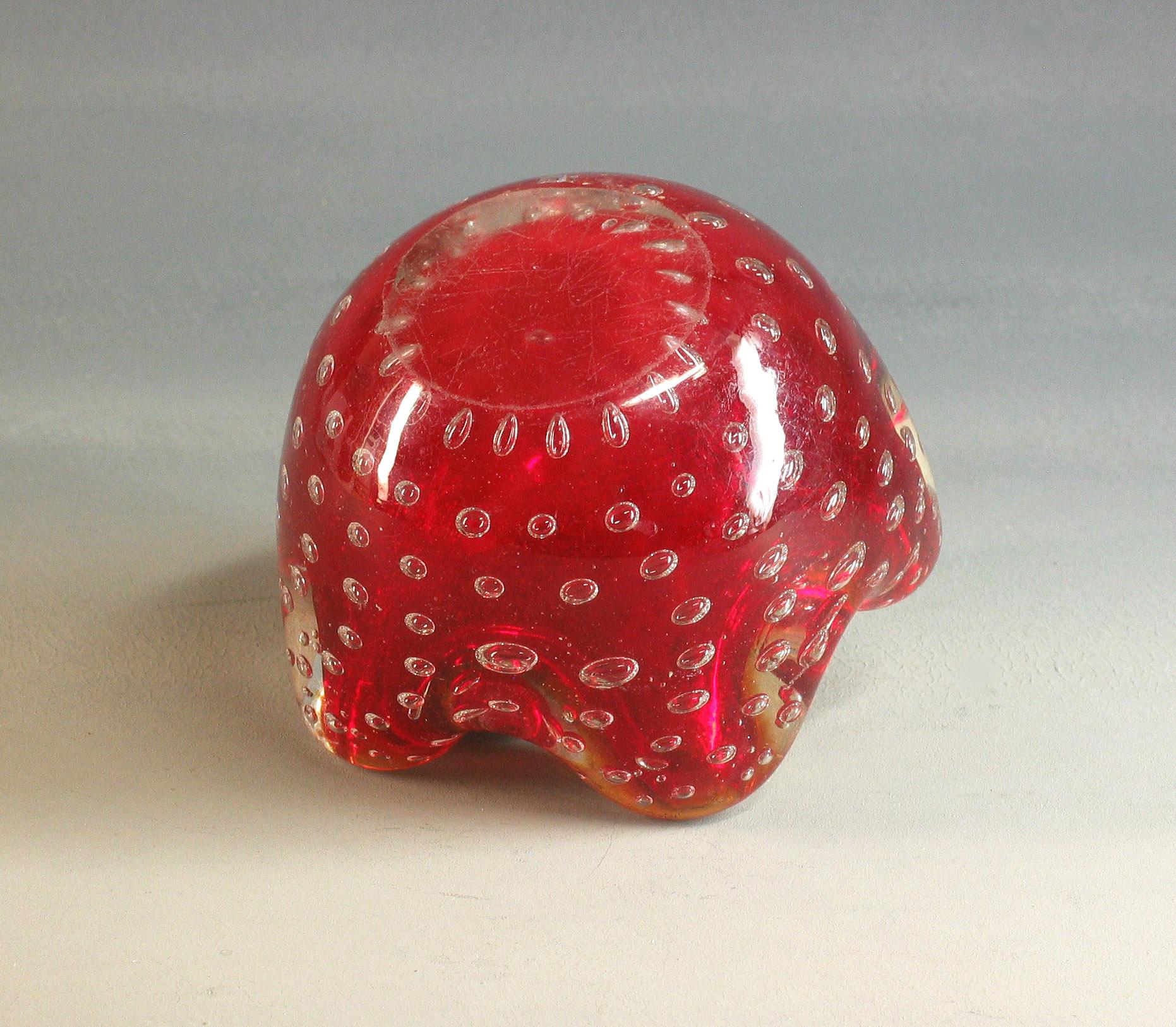 Bol/un cendrier Bullicante en verre d'art tchèque Sommerso de Murano, enveloppé d'or 2