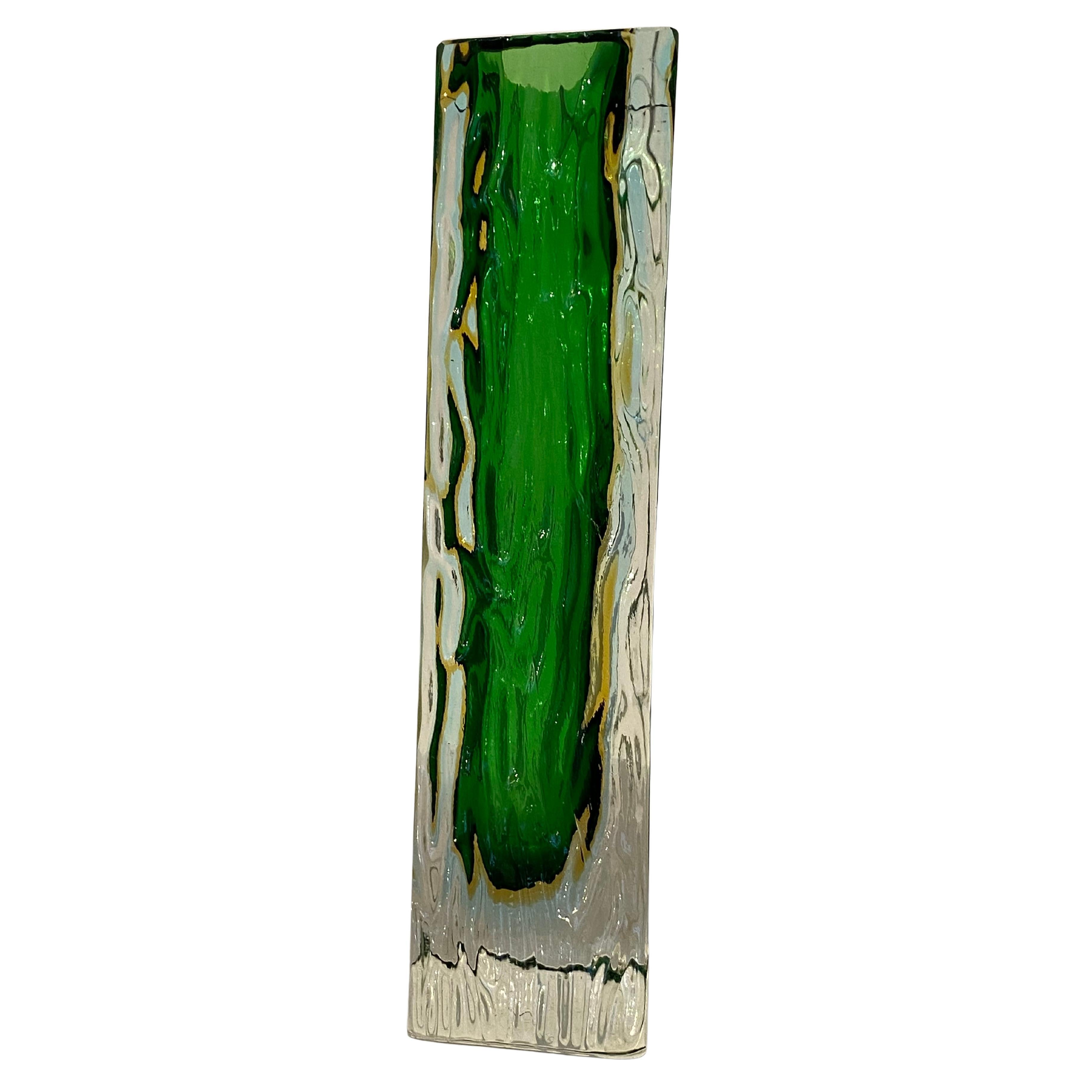 Mid-Century Modern Murano Sommerso Green and Yellow Ice Glass Vase by Alessandro Mandruzzato, 1960s For Sale