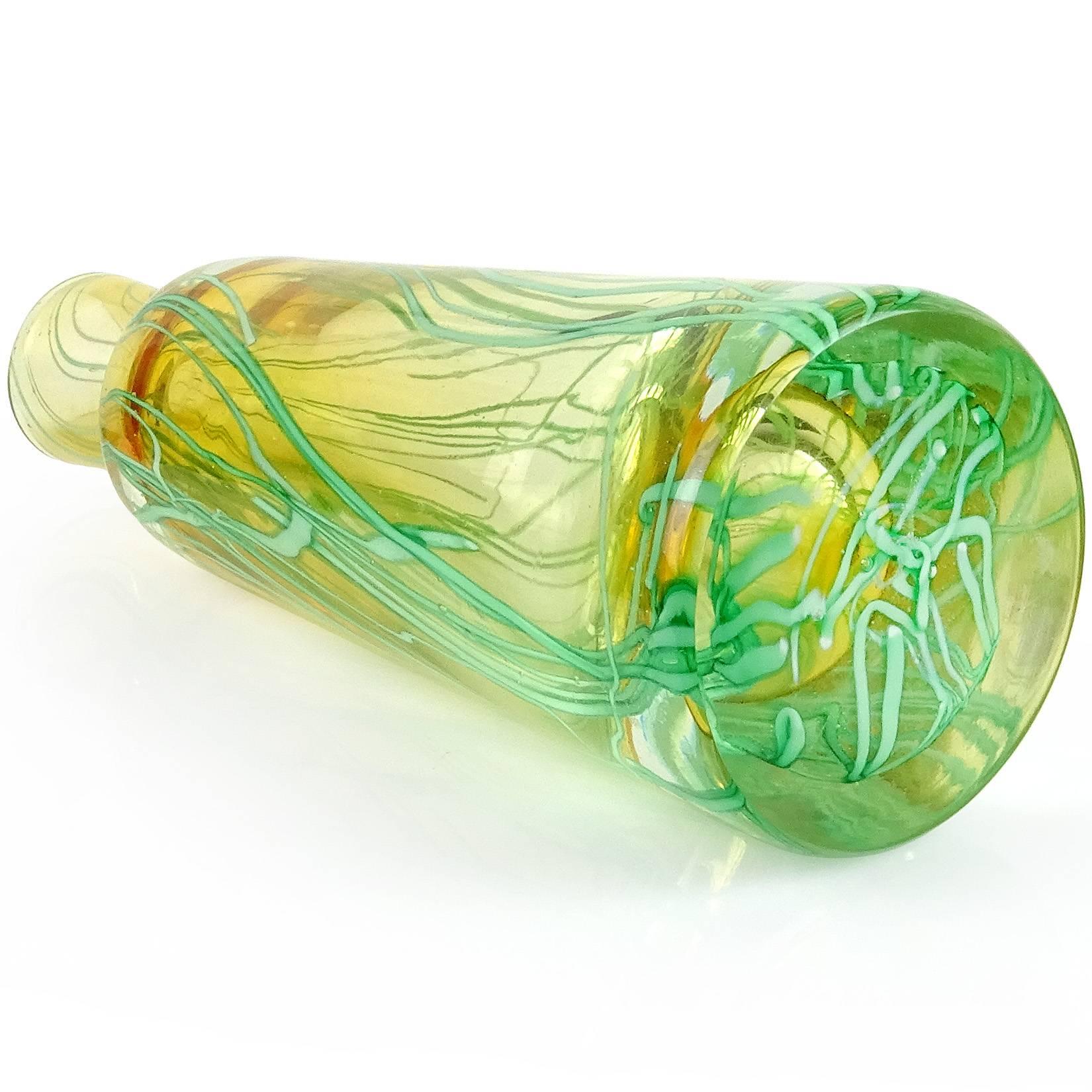 20th Century Murano Sommerso Green Ribbons Gold Stopper Italian Art Glass Perfume Bottle
