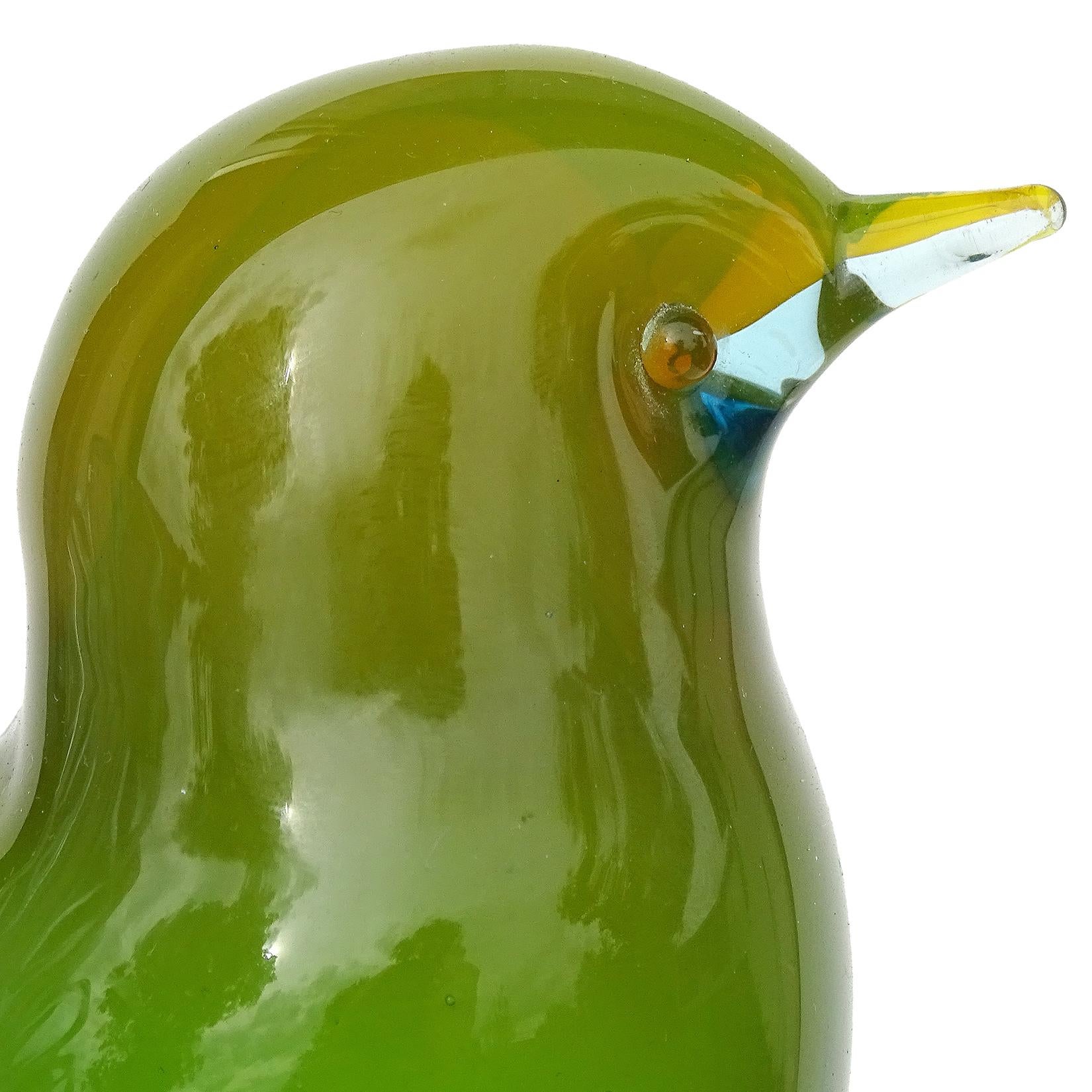Mid-Century Modern Murano Sommerso Green Yellow Birds Blue Tail Uranium Italian Art Glass Sculpture For Sale