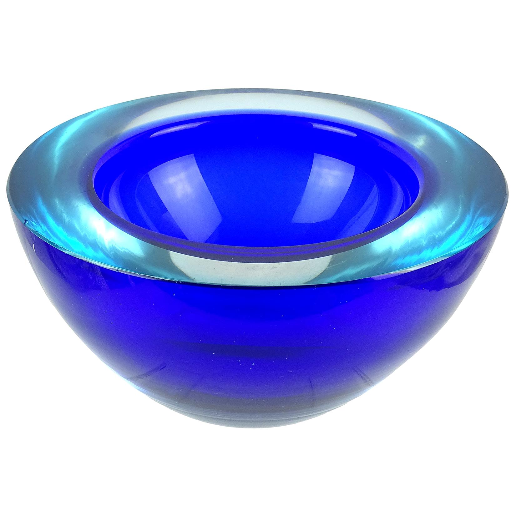 An English Cut Glass Bowl with a Lid For Sale at 1stDibs
