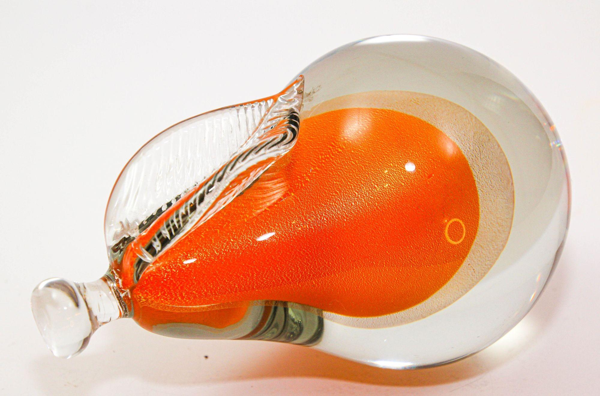 Murano Sommerso Pear by Alfredo Barbini Art Glass Decor 1950s en vente 2