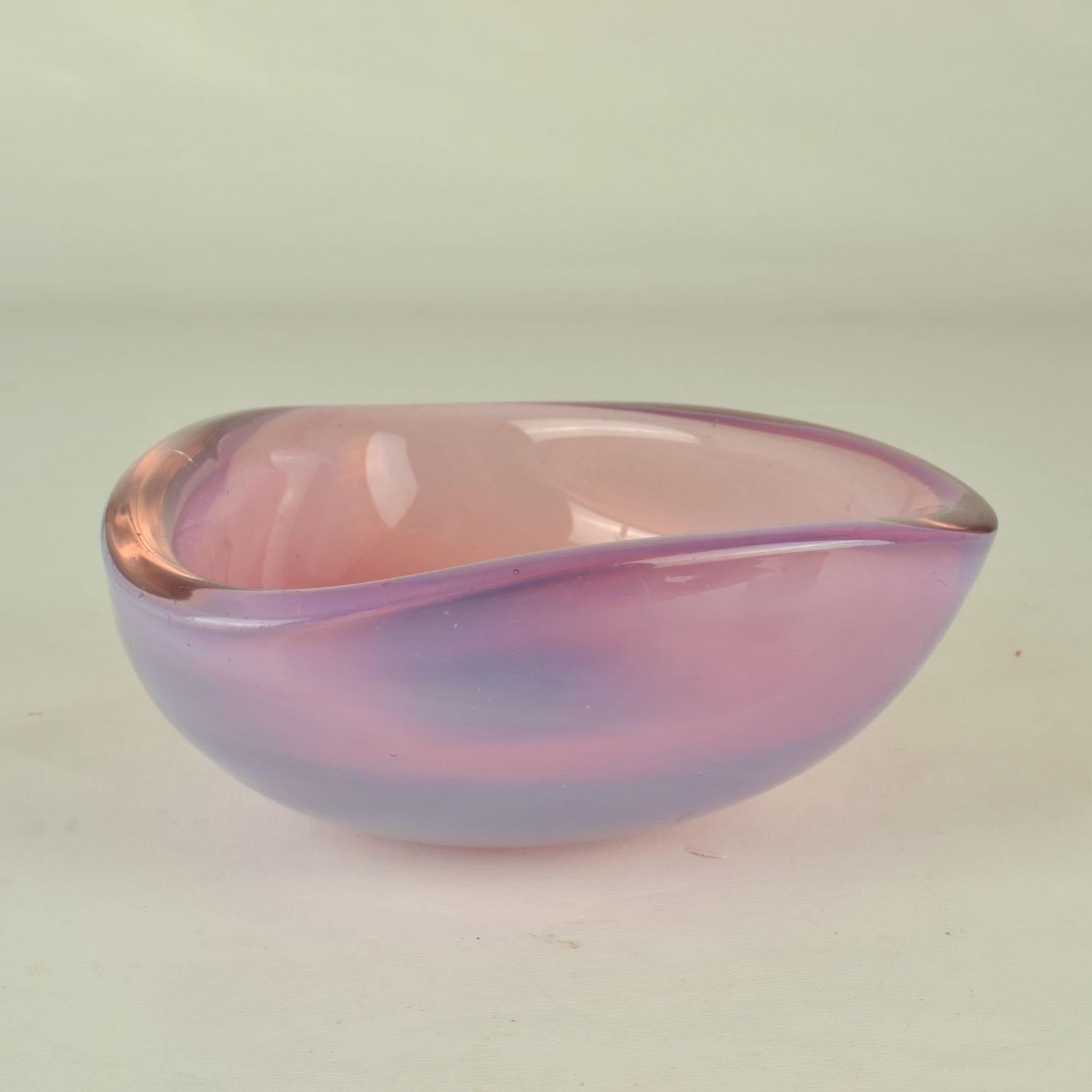 Mid-Century Modern Murano Sommerso Pink Glass Bowls by Flavio Poli for Seguso, Italy 1960 For Sale