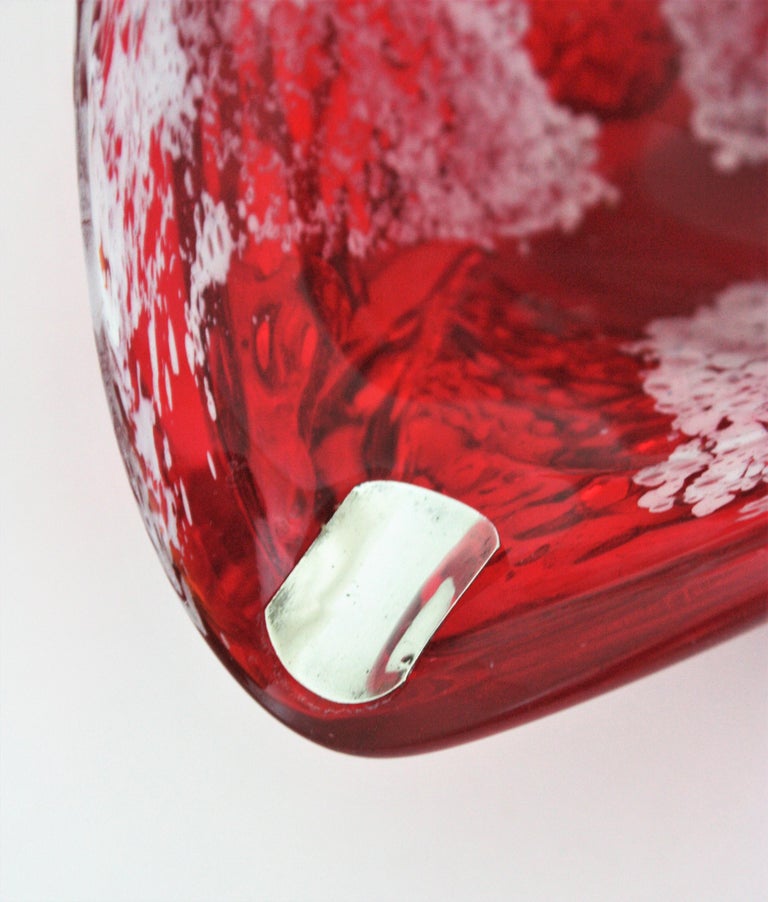 Murano Sommerso Red and Clear Macette Art Glass Bowl / Ashtray For Sale 8