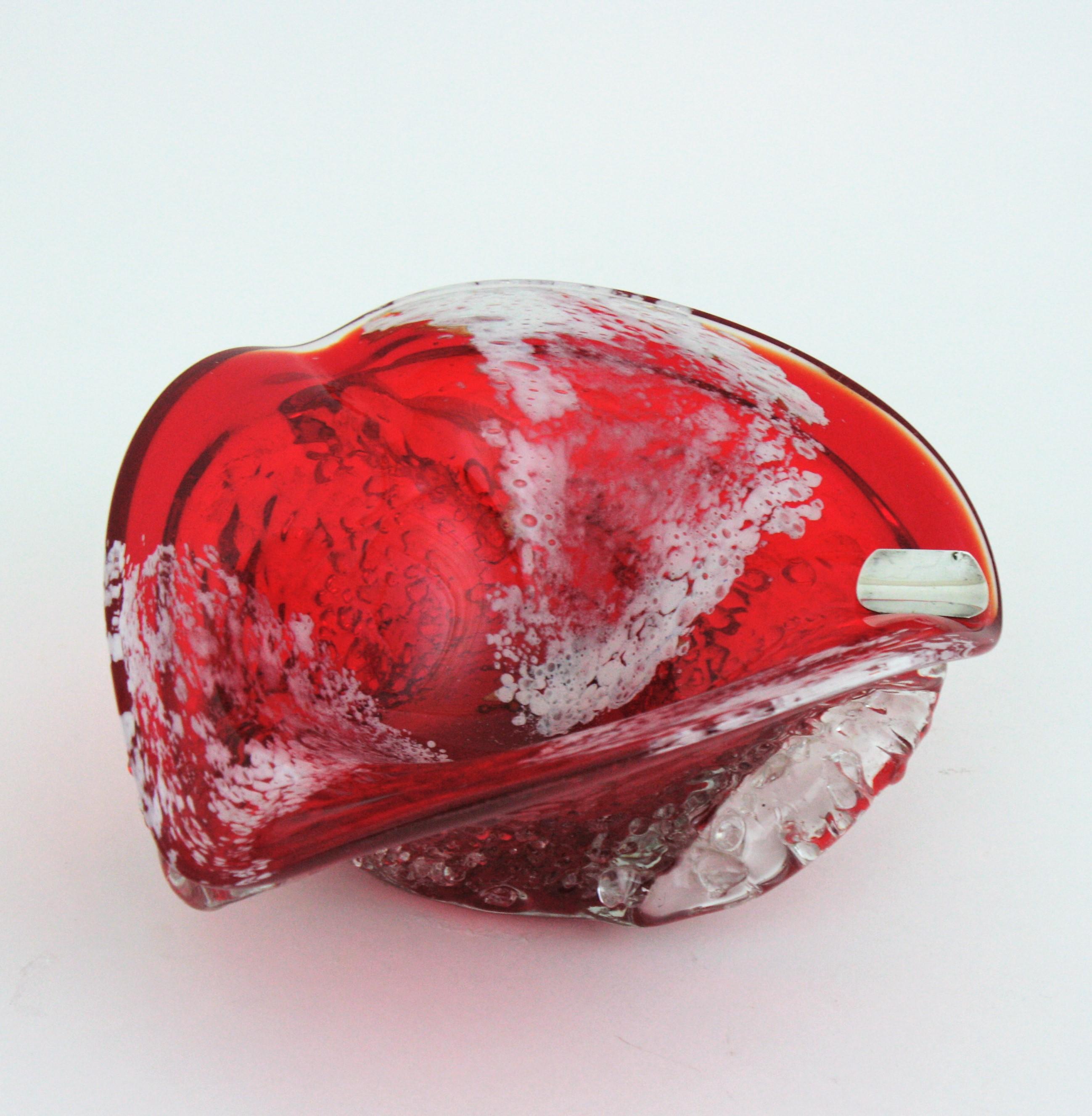 Hand-Crafted Murano Sommerso Red and Clear Macette Art Glass Bowl / Ashtray For Sale