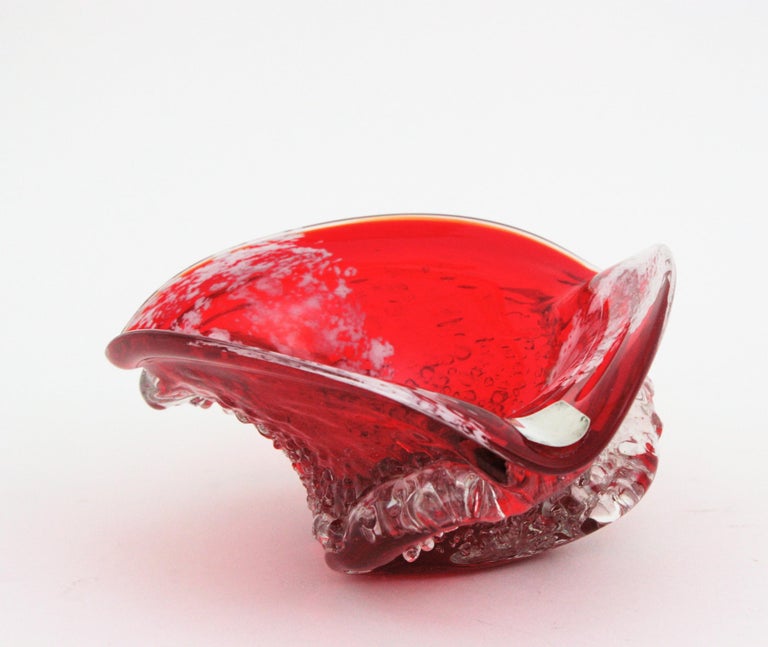 Murano Sommerso Red and Clear Macette Art Glass Bowl / Ashtray For Sale 2
