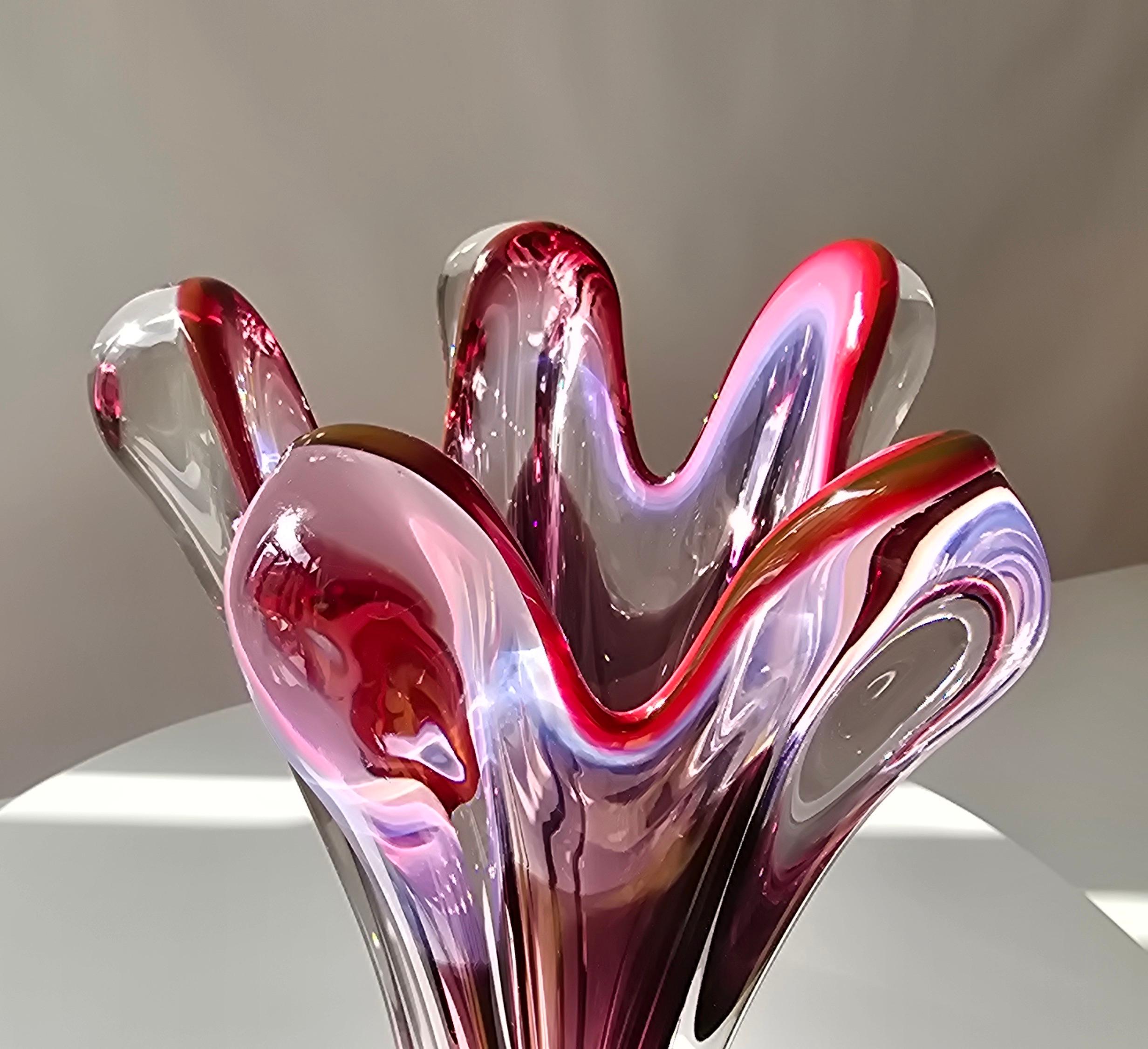 Murano Sommerso Ruby Red Glass Vase with Five Lobes, Italy, 1960s For Sale 7