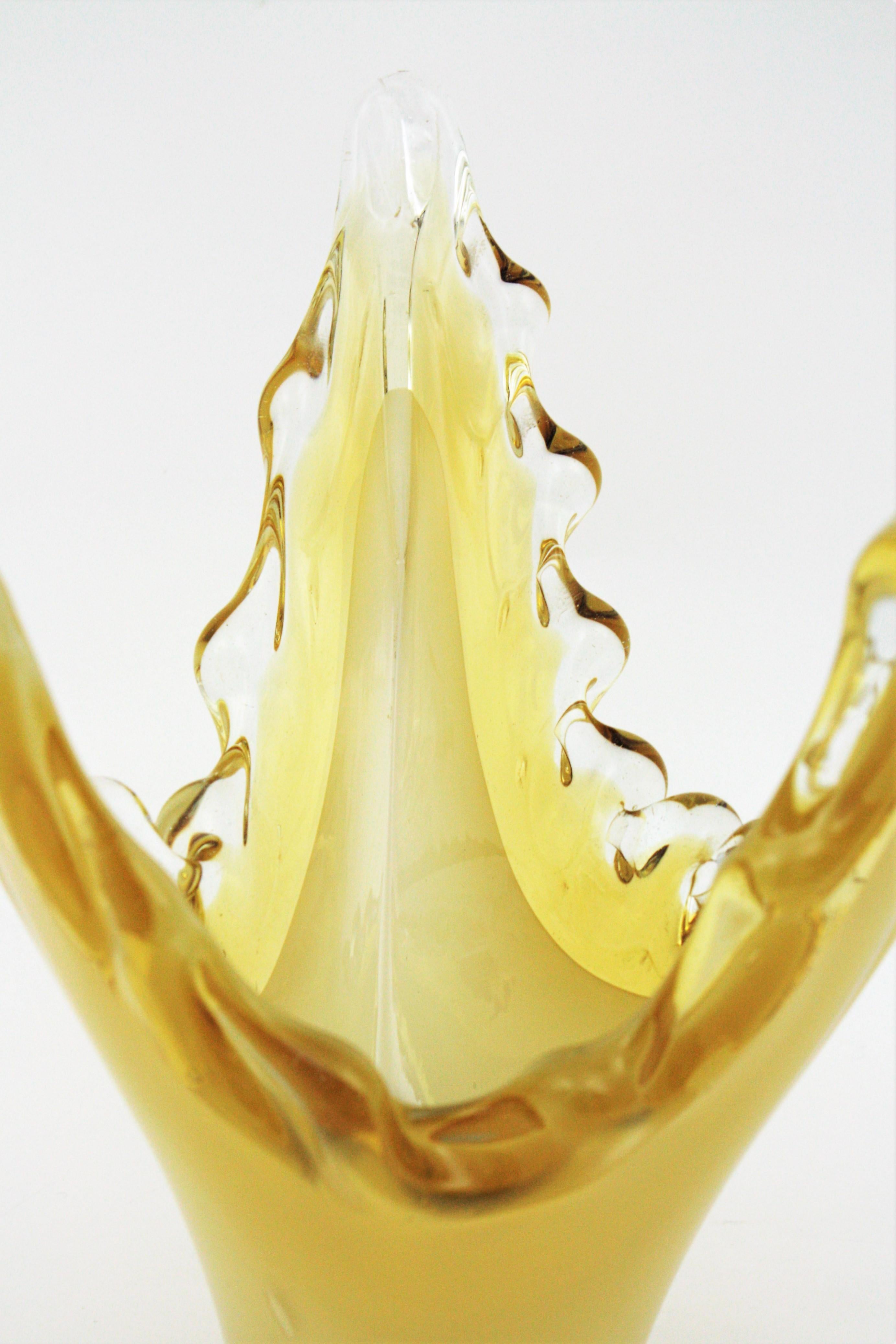 20th Century Murano Sommerso Yellow Clear Art Glass Scalloped Centerpiece Vase  For Sale