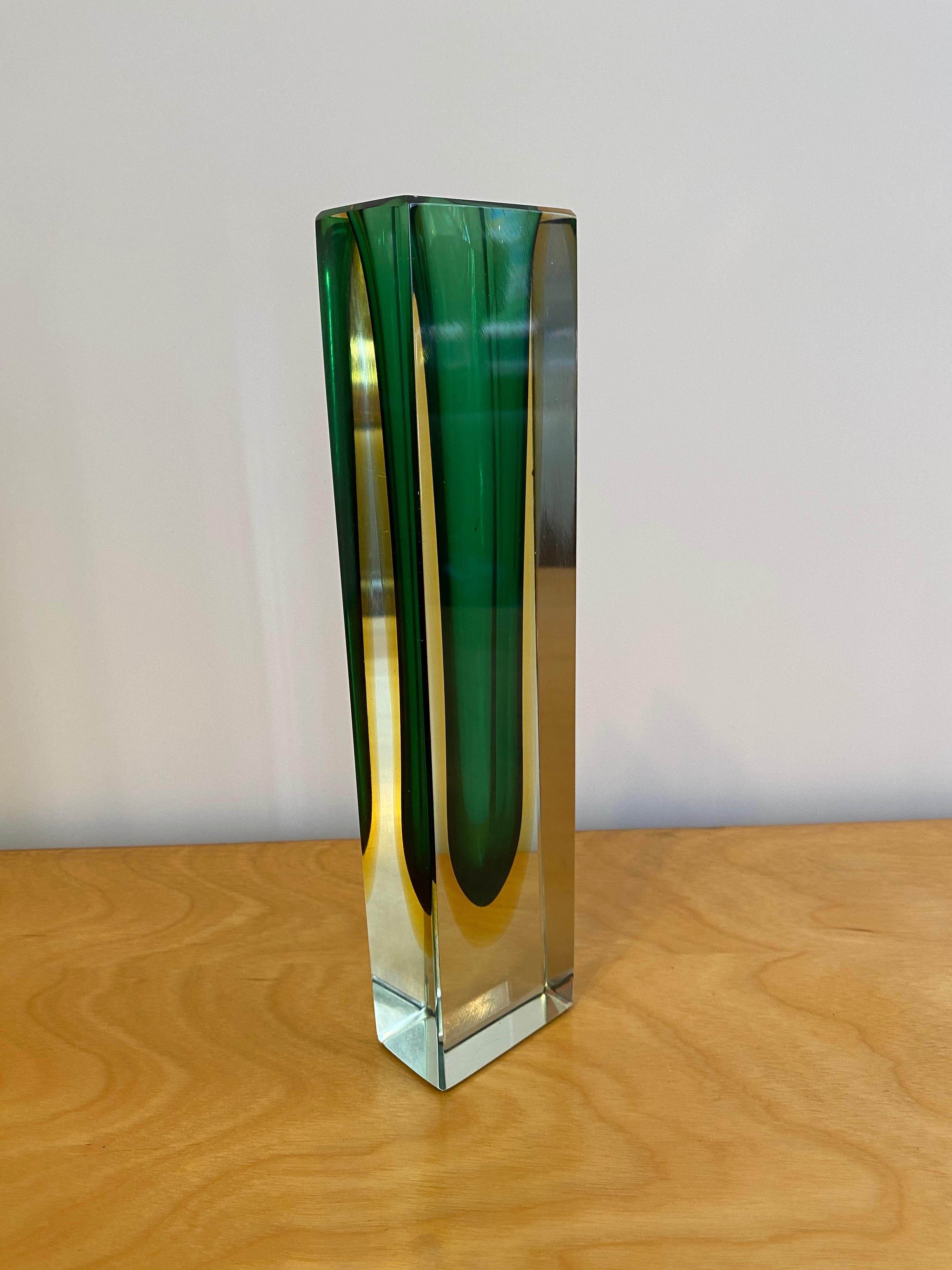 Murano glass Sommerso cut and polished tall rectangular vase. Often attributed to Mandruzzato. Beautiful yellow and green layered inner design.