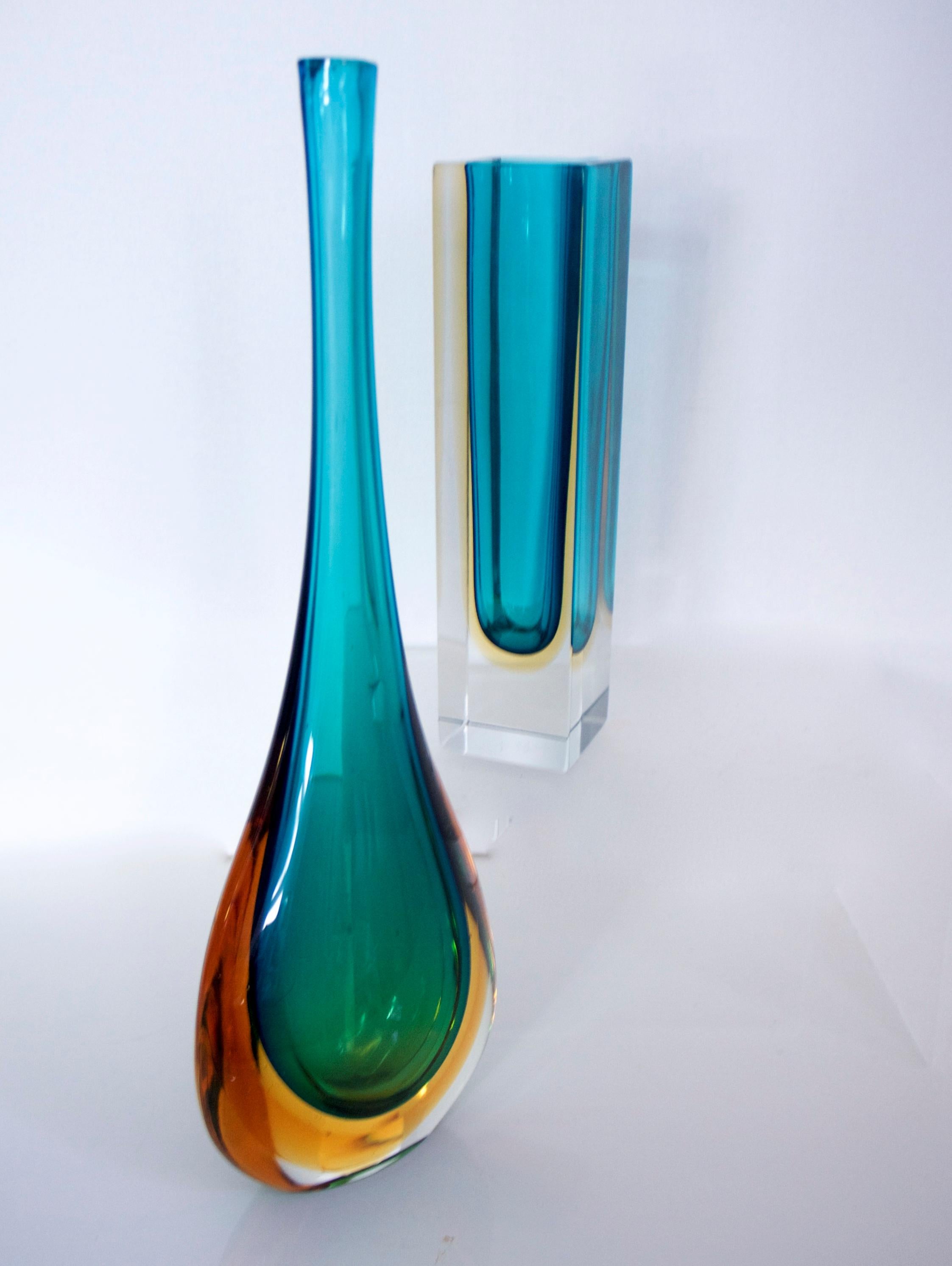 Murano Sommerso tear drop and Mandruzzato pillar vase, jade green and yellow circa 1968- Flavio Poli

Large Teardrop
Measures: Height 32 cms
Width at widest 11 cms
Weight 1.048 kgs
Mandruzzato was founded in 1956 on the island of Murano,