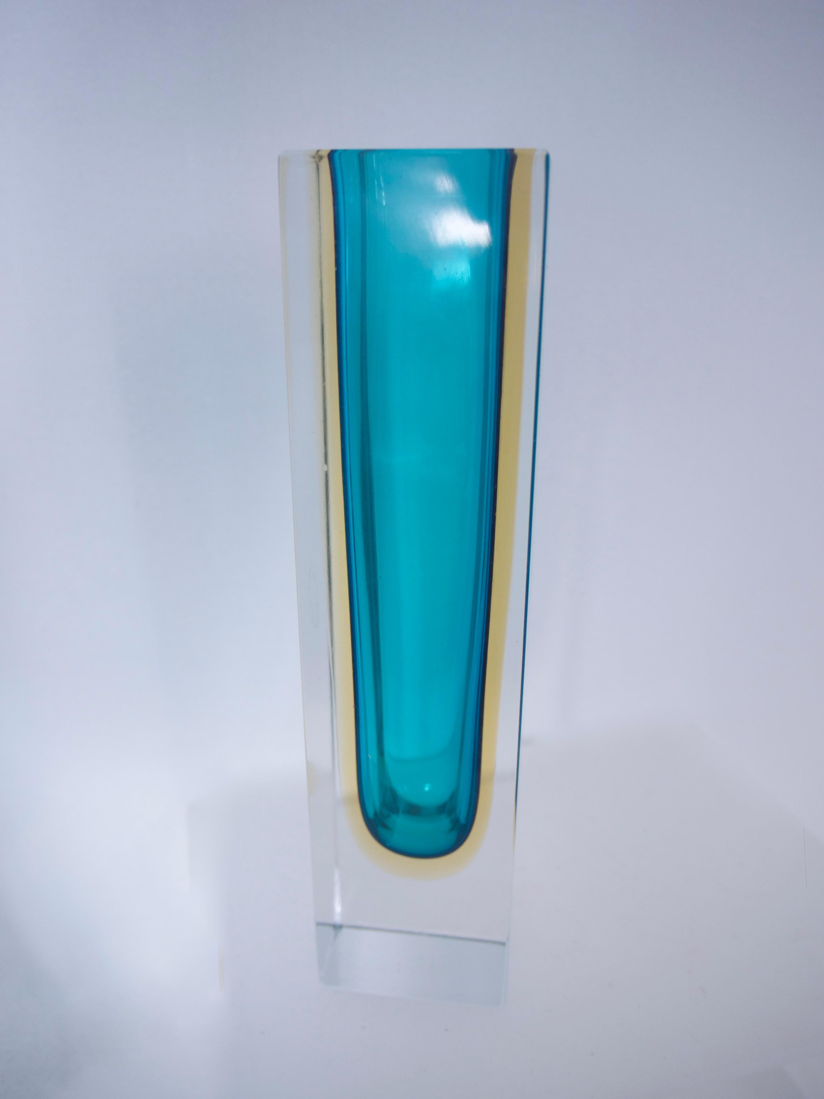 Mid-Century Modern Murano Sommerso Tear Drop and Mandruzzato Pillar Vase, Jade Green and Yellow For Sale