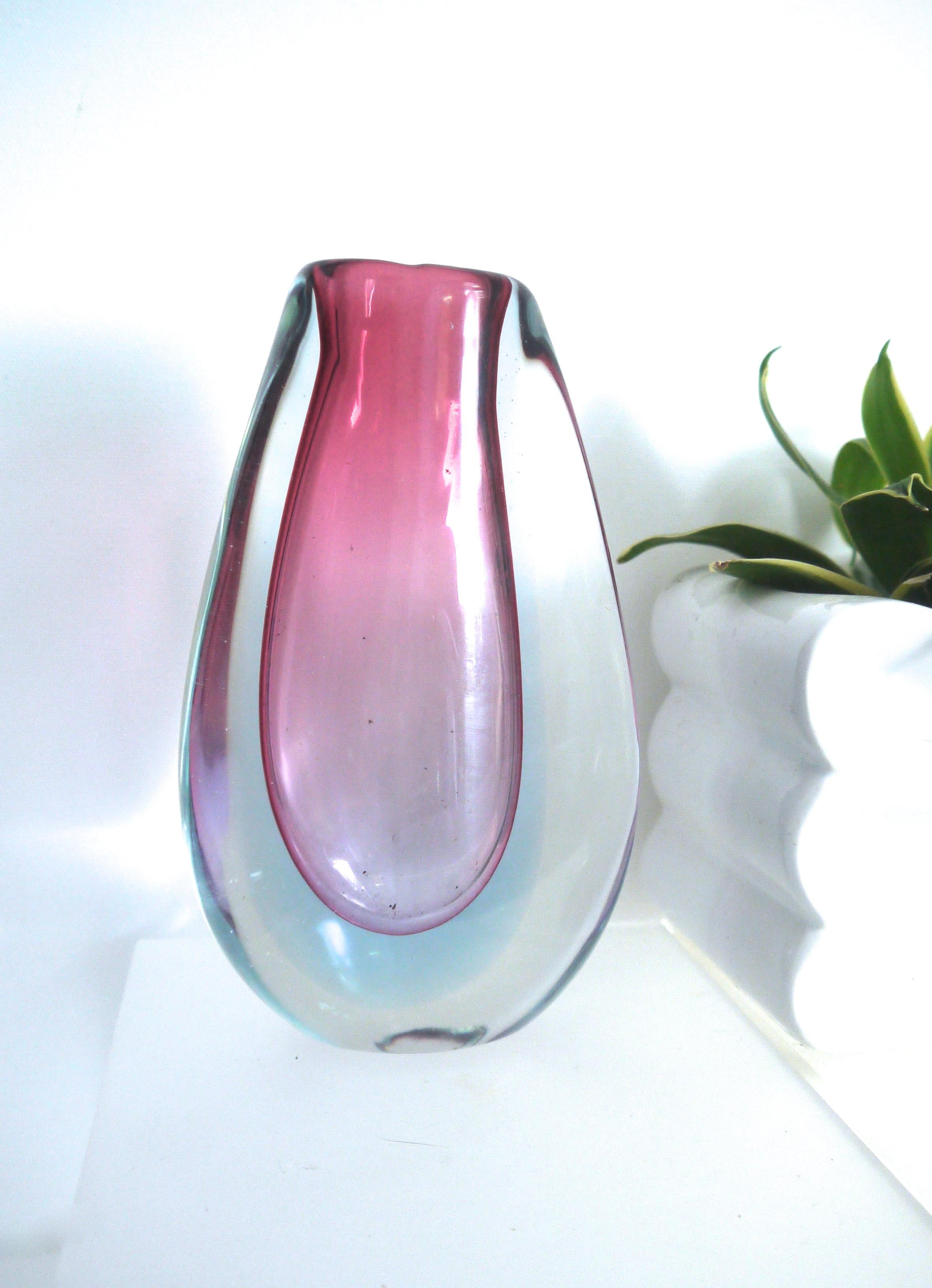 Late 20th Century Murano Sommerso Teardrop Vintage Art Glass Vase Late 1960s-1970s Blues and Pinks For Sale
