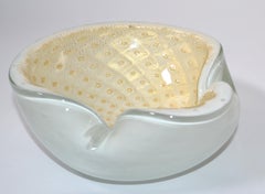Murano Sommerso Triple Cased White Beige Gold Dust Glass Bowl Italy Mid-Century