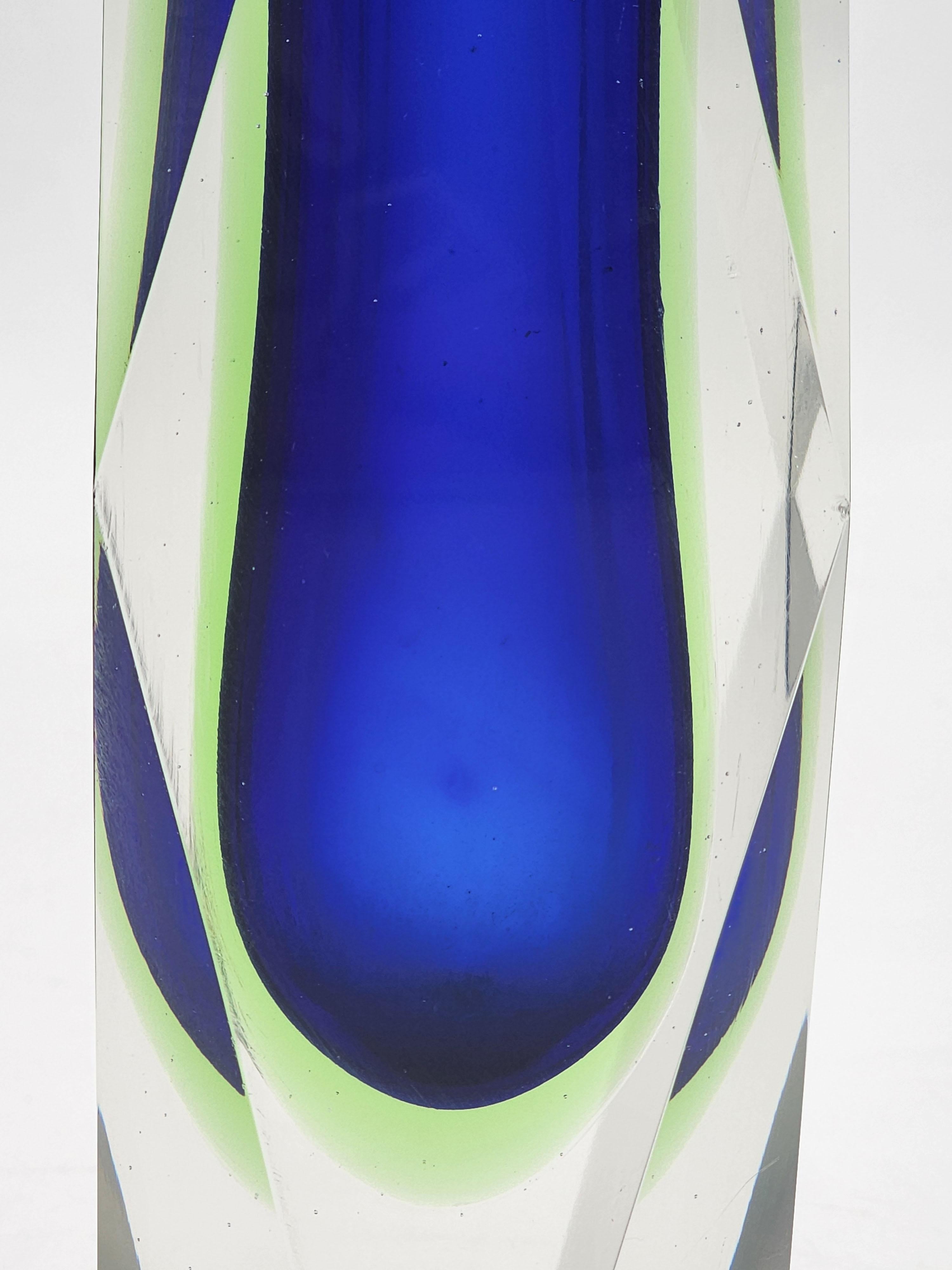Vase Murano Sommerso d'Alessandro Mandruzzato des années 1960 Bon état à Autonomous City Buenos Aires, CABA