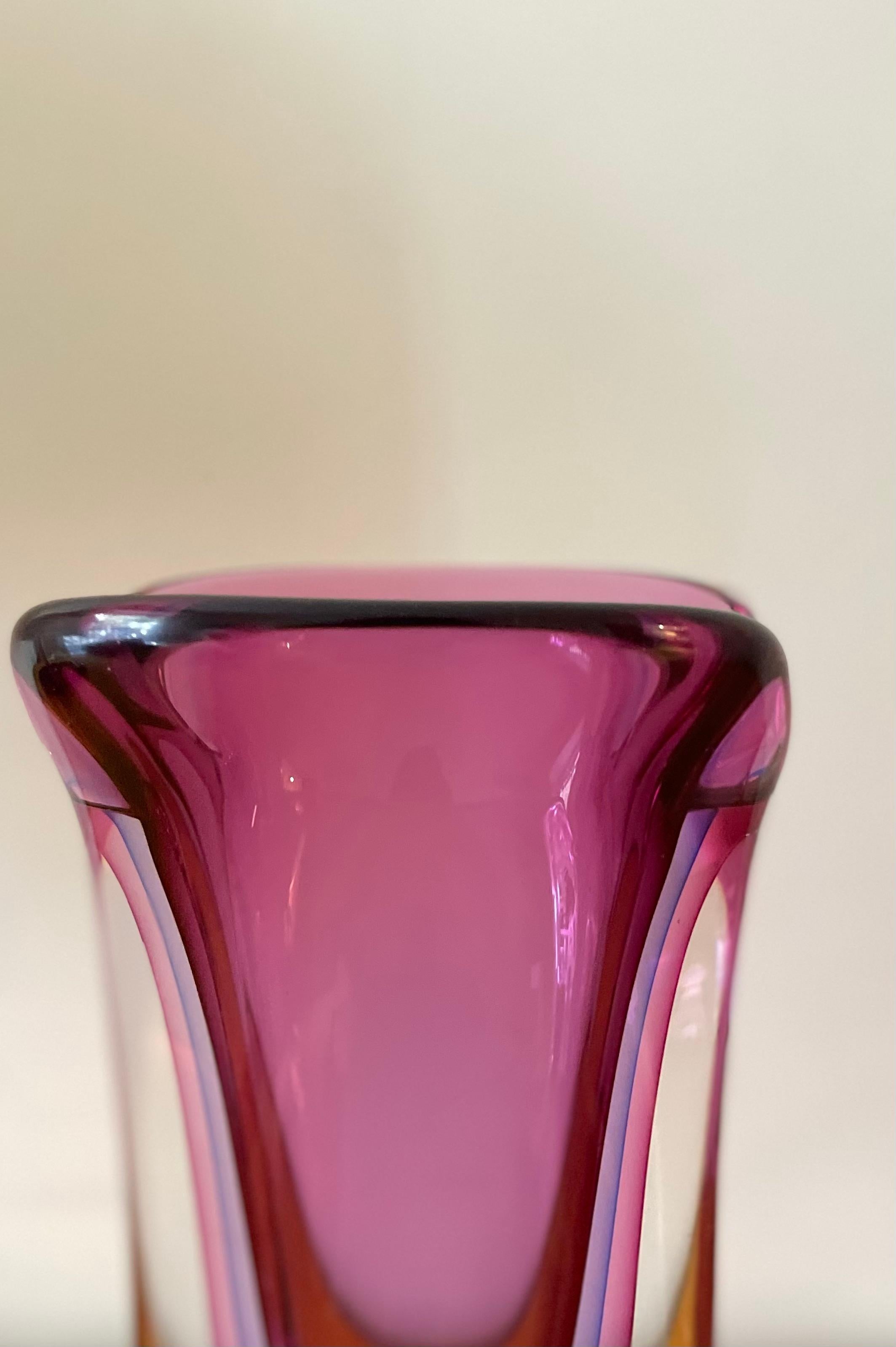 Metà XX secolo Vaso Sommerso di Murano di Flavio Poli in vendita